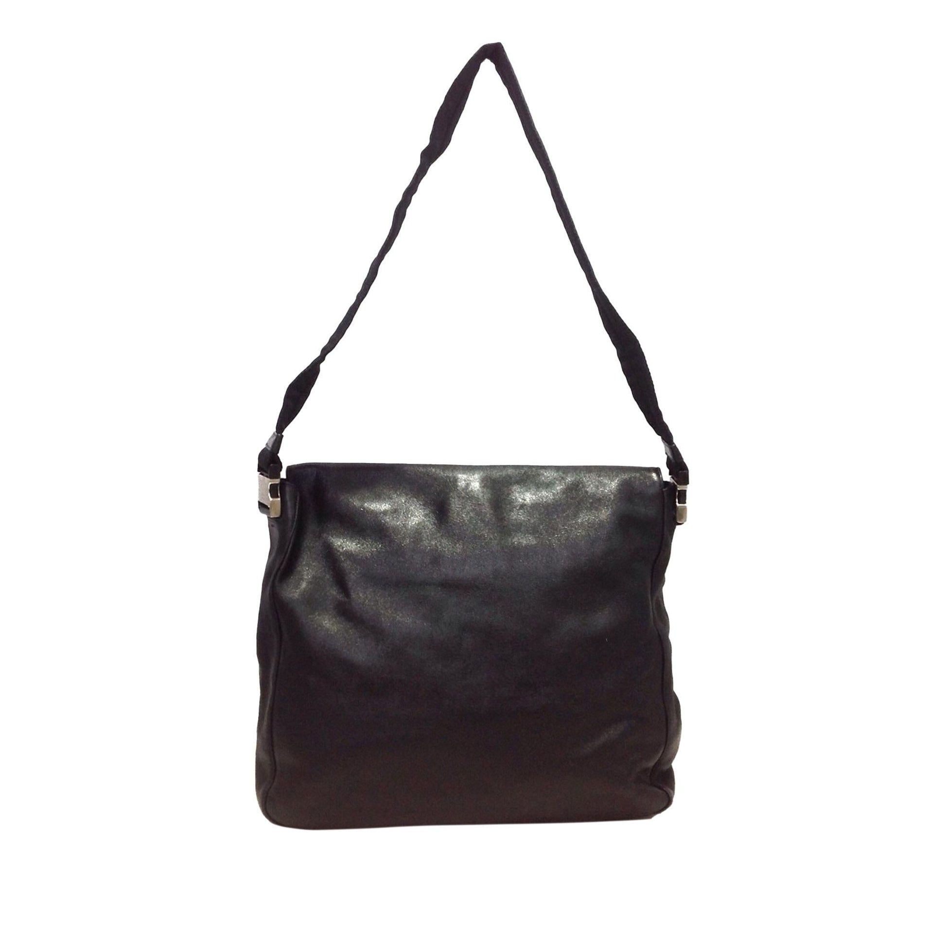 Prada Leather Shoulder Bag (SHG-AzQgSt)