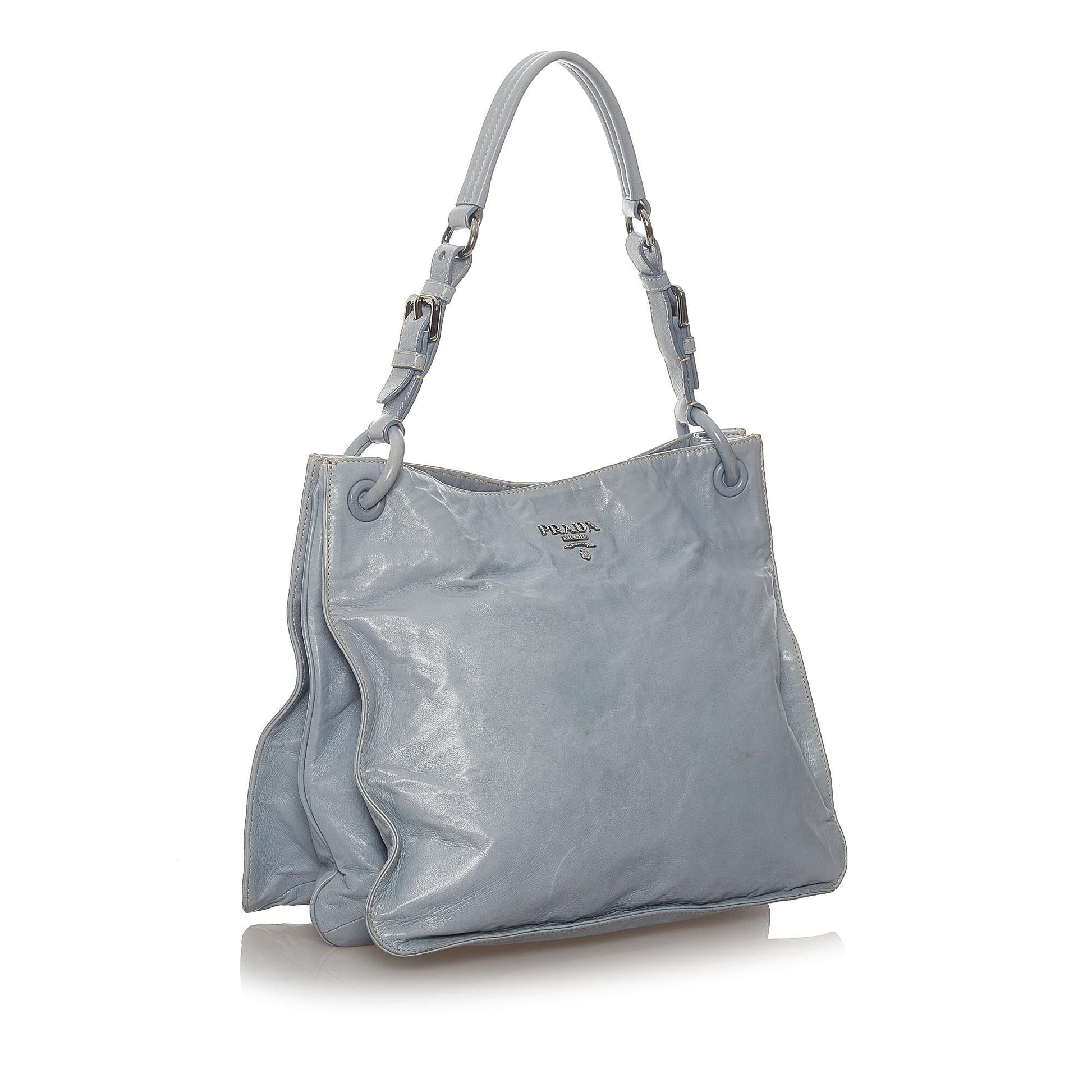 Prada Leather Tote Bag (SHG-27632)