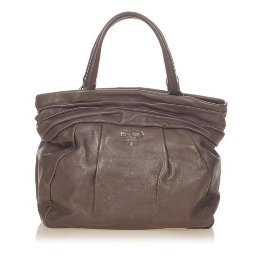 Prada Leather Tote Bag (SHG-36126)