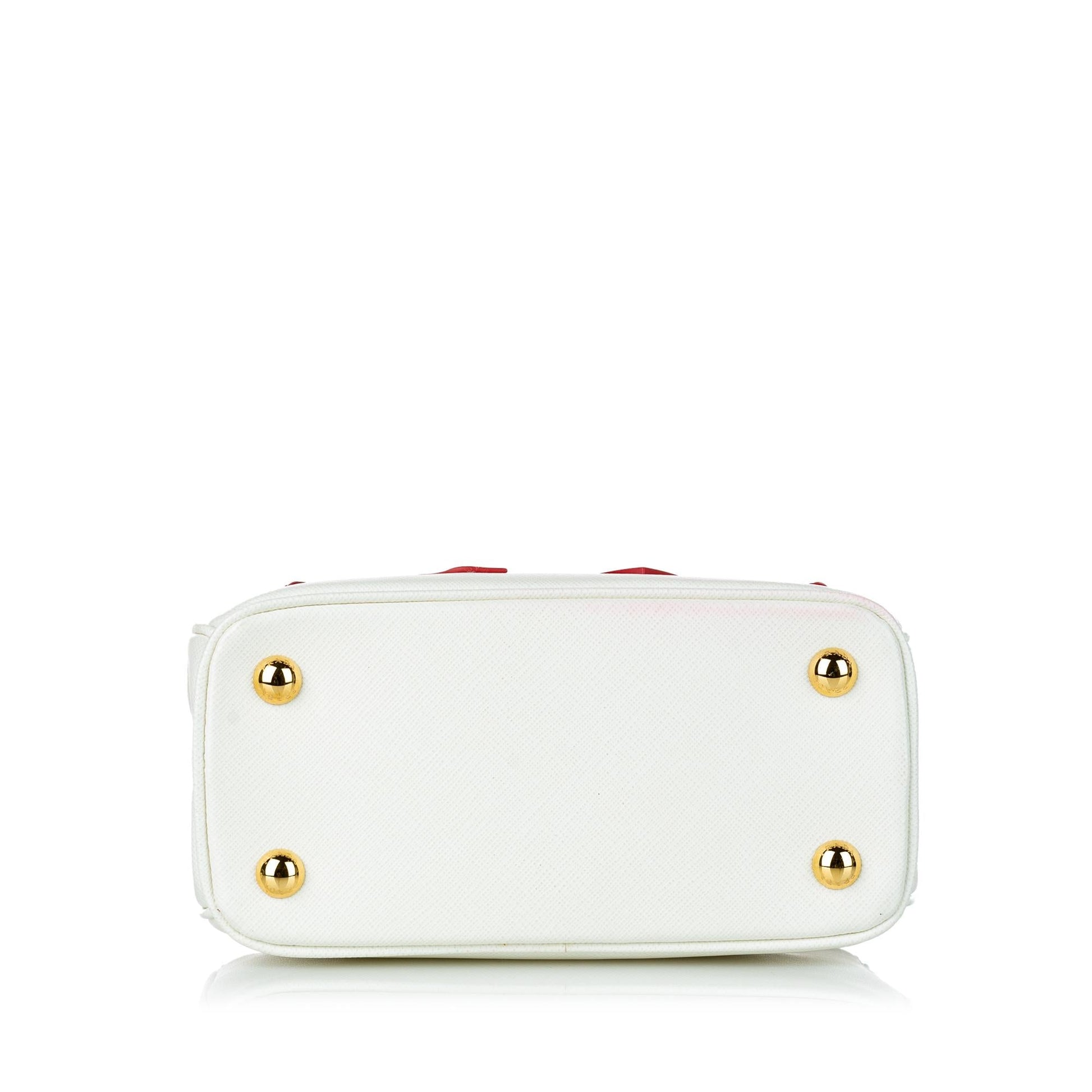 Prada Saffiano Galleria Heart Double Zip Handbag (SHG-29673)