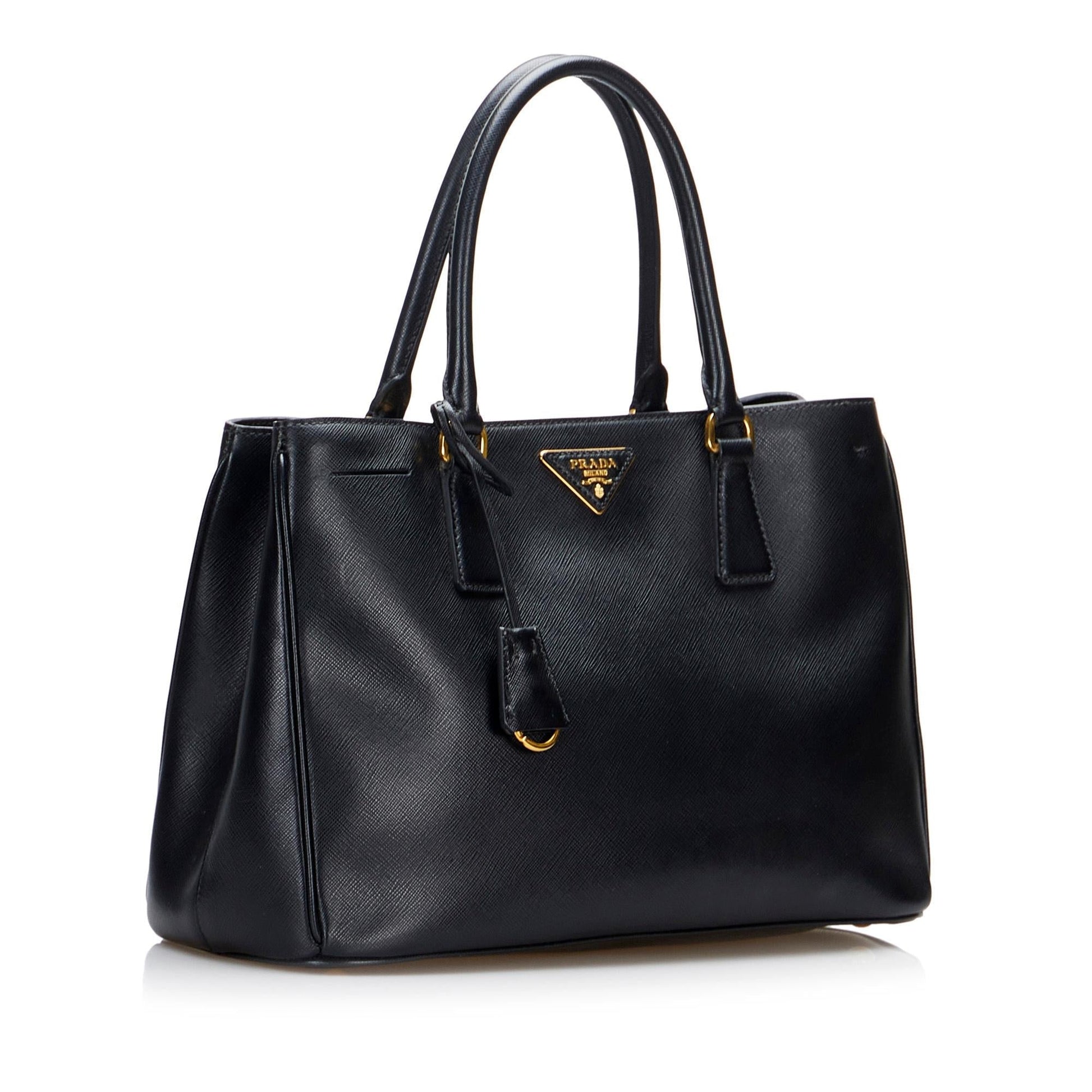 Prada Saffiano Galleria (SHG-LyEwLa) Luxury Handbag