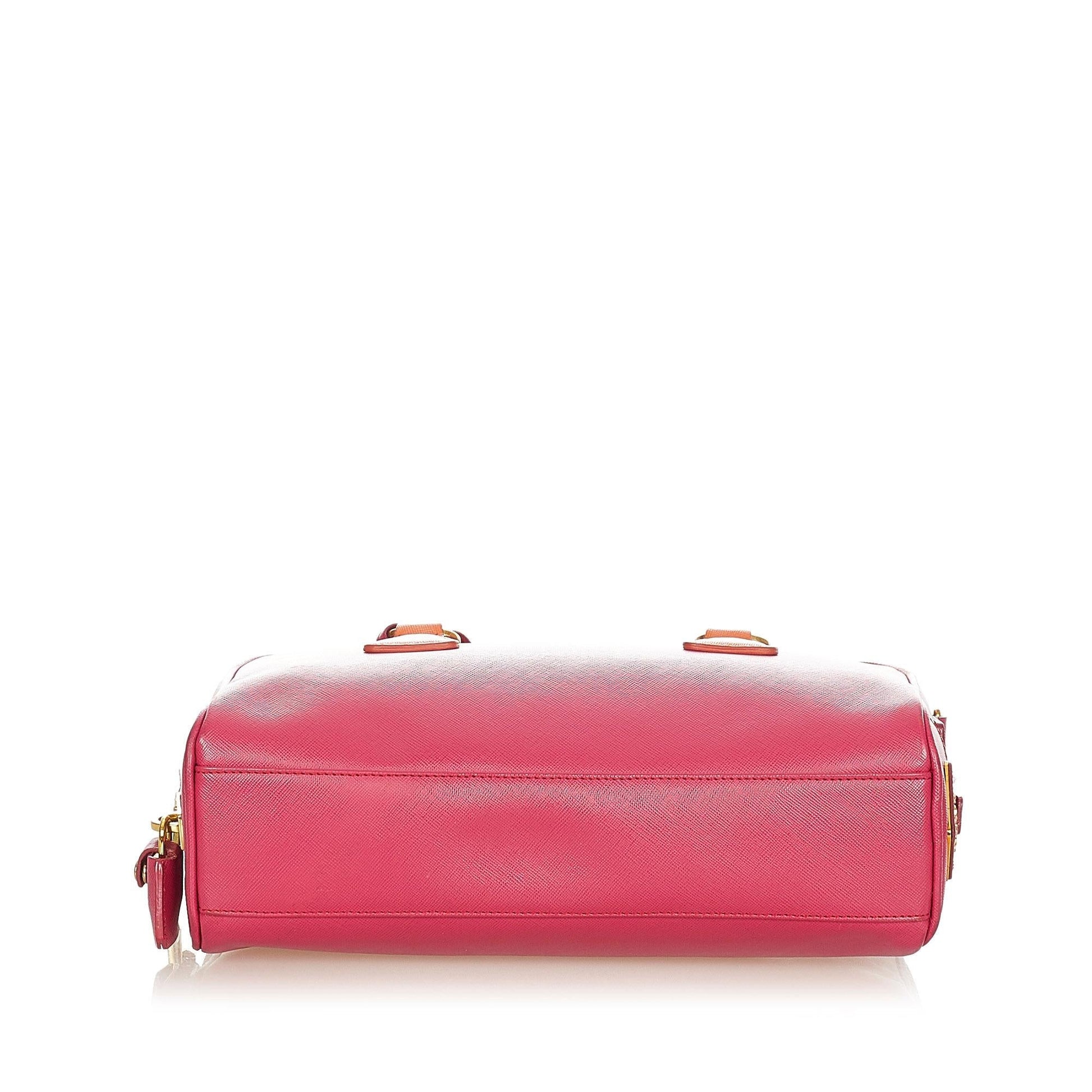 Prada Saffiano Lux Galleria Satchel (SHG-31649)