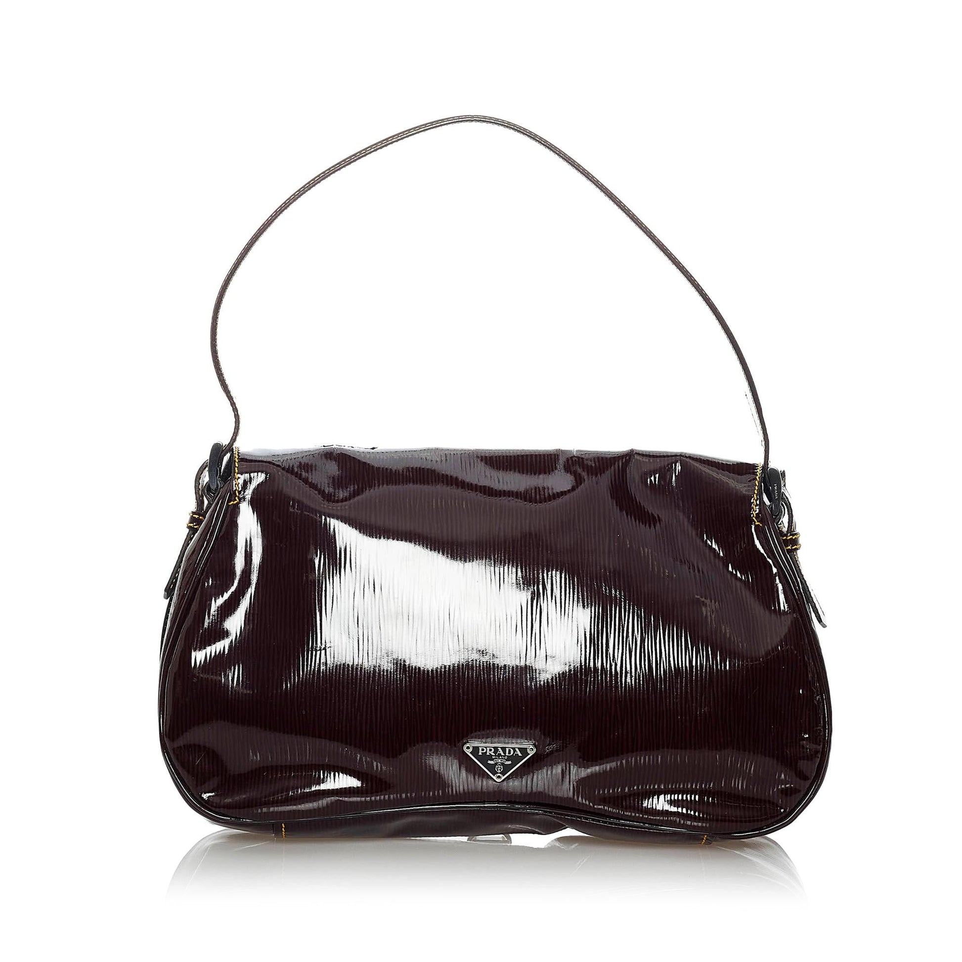 Prada Saffiano Vernice Shoulder Bag (SHG-29801)