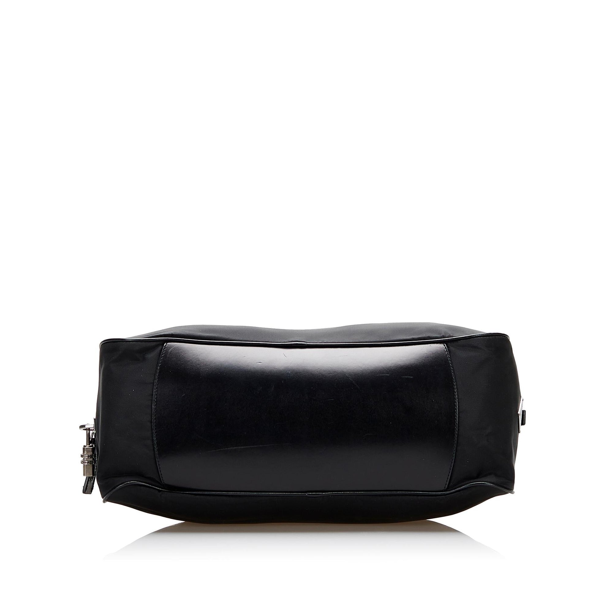 Prada Tessuto Bag (SHG-36494)