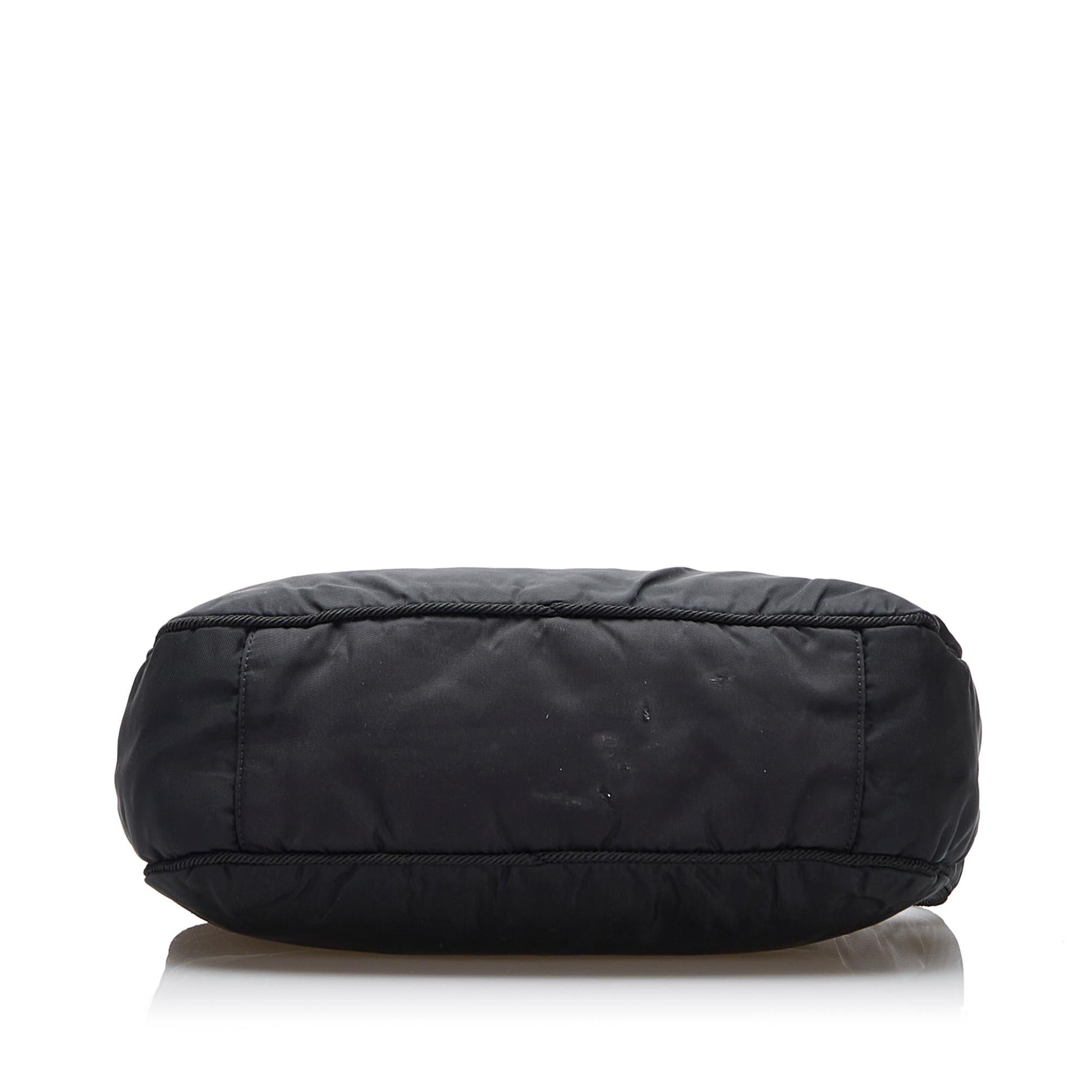 Prada Tessuto Baguette (SHG-wNTUDj)