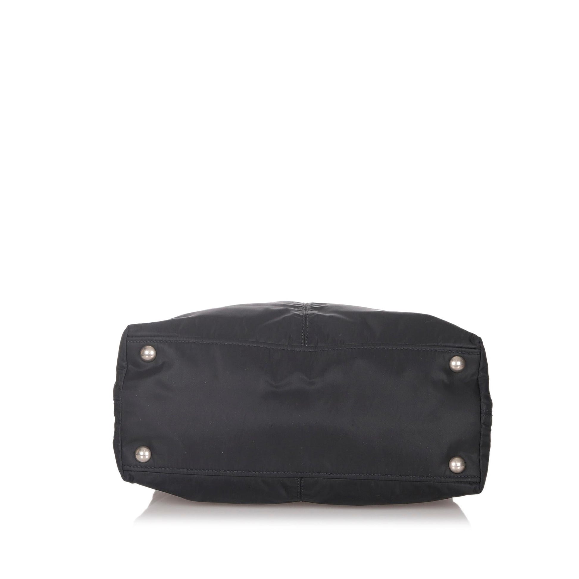 Prada Tessuto Chain Shoulder Bag (SHG-31648)