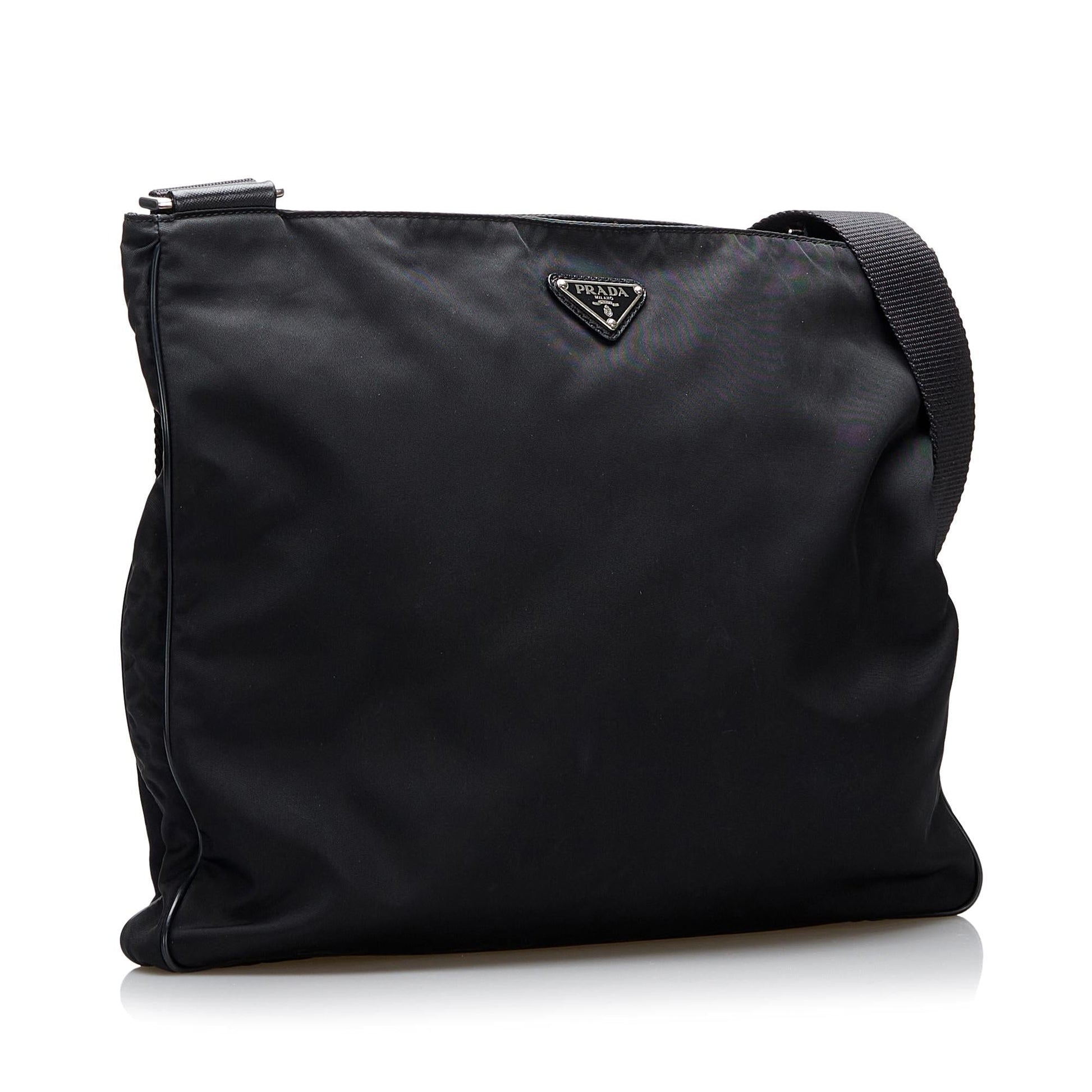 Prada Tessuto Crossbody Bag (SHG-EtqAHV)