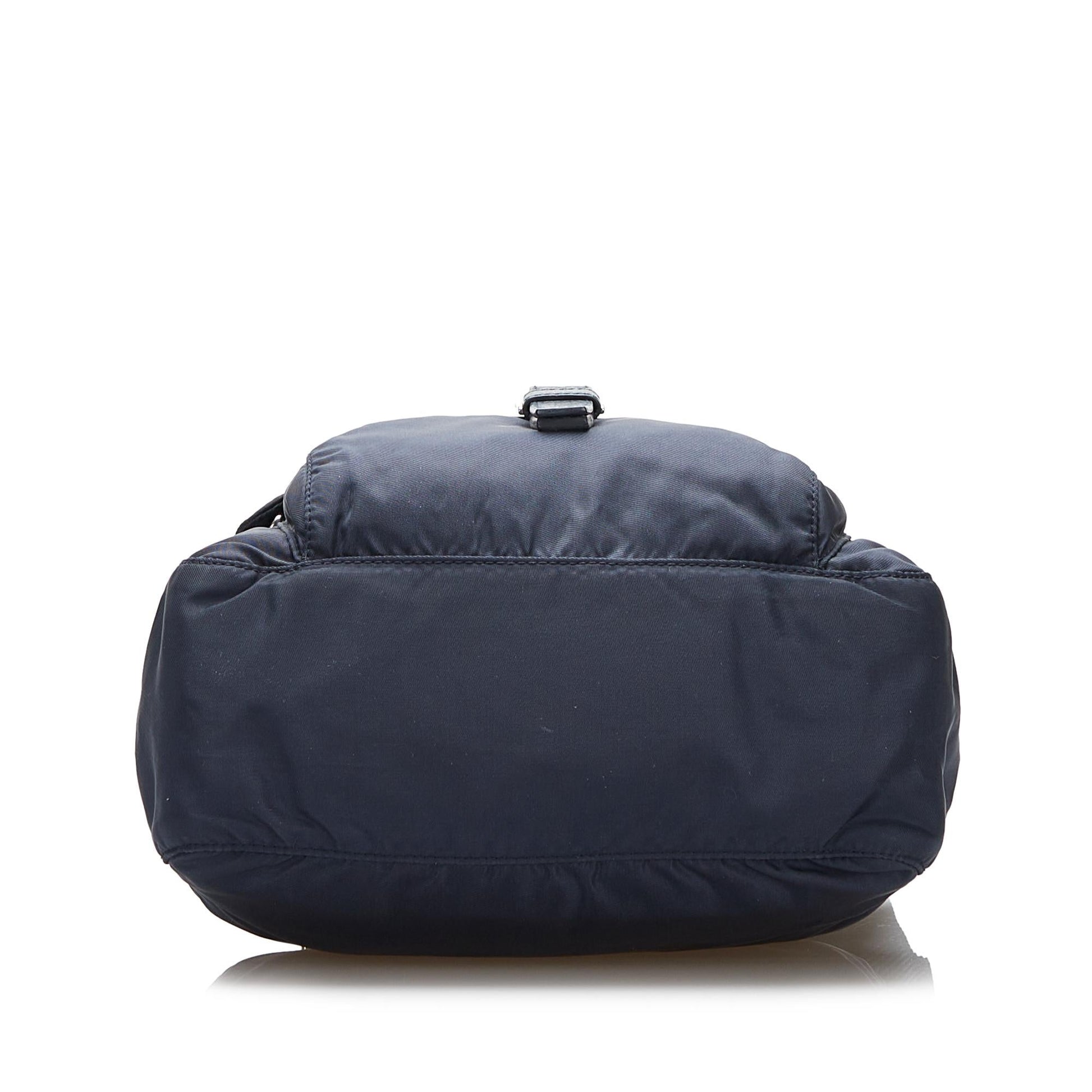 Prada Tessuto Crossbody Bag (SHG-KuM7dz)