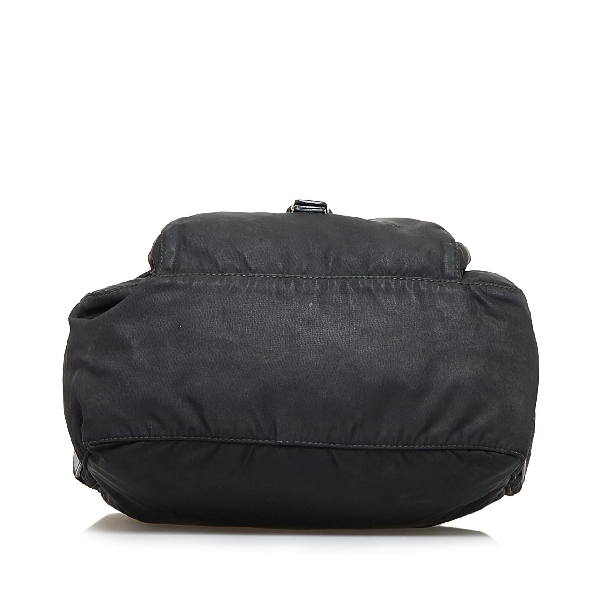 Prada Tessuto Crossbody Bag (SHG-SLOZhV)
