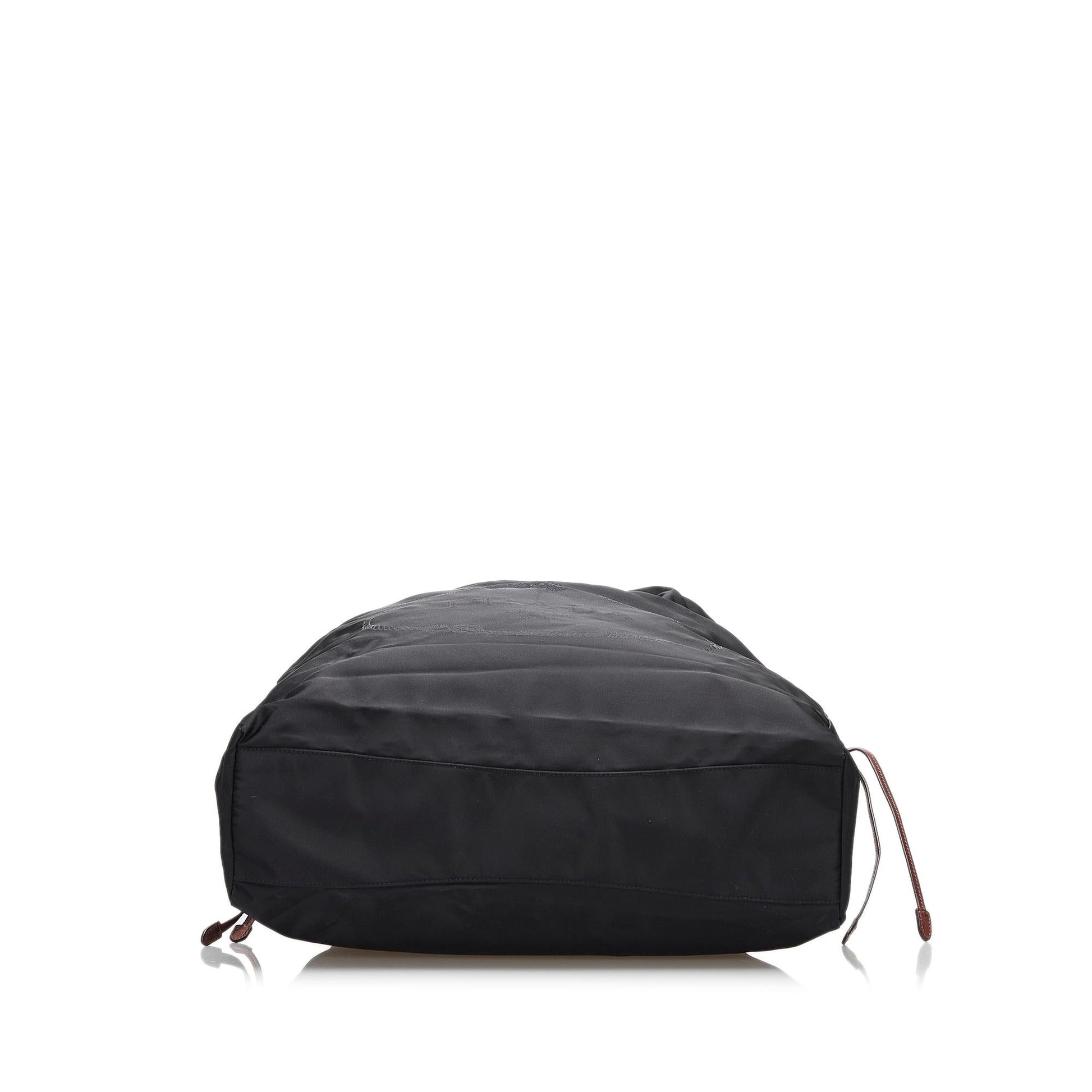 Prada Tessuto Drawstring Tote (SHG-doD2Ev)