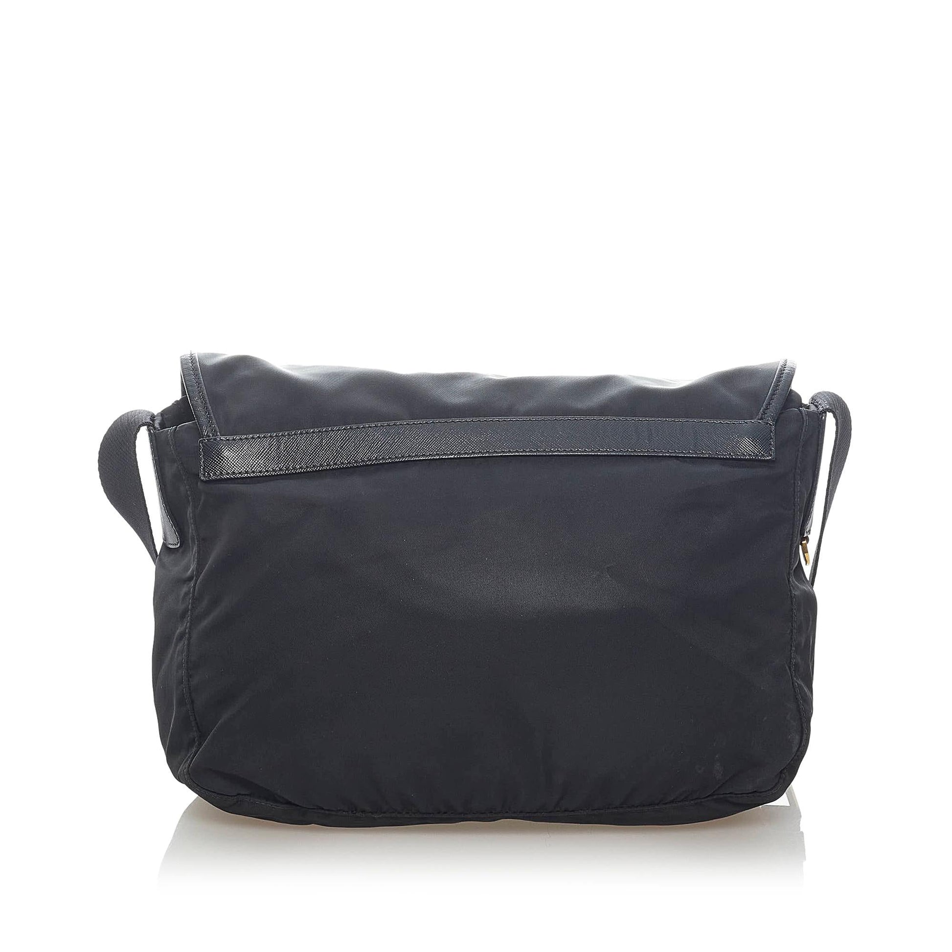 Prada Tessuto Messenger Bag (SHG-33321)