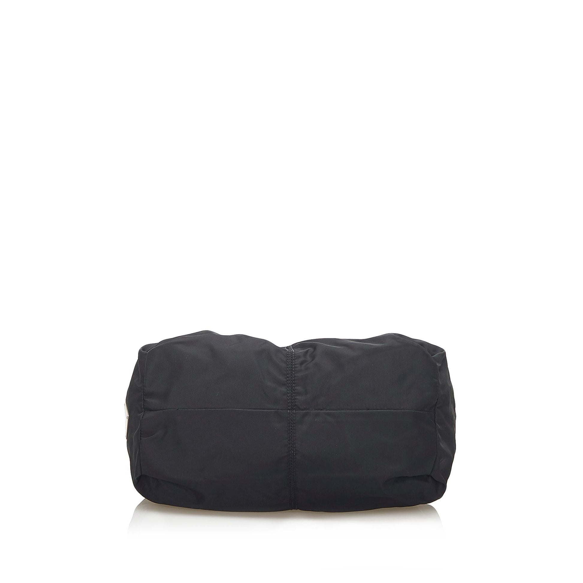 Prada Tessuto Shoulder Bag (SHG-31495)