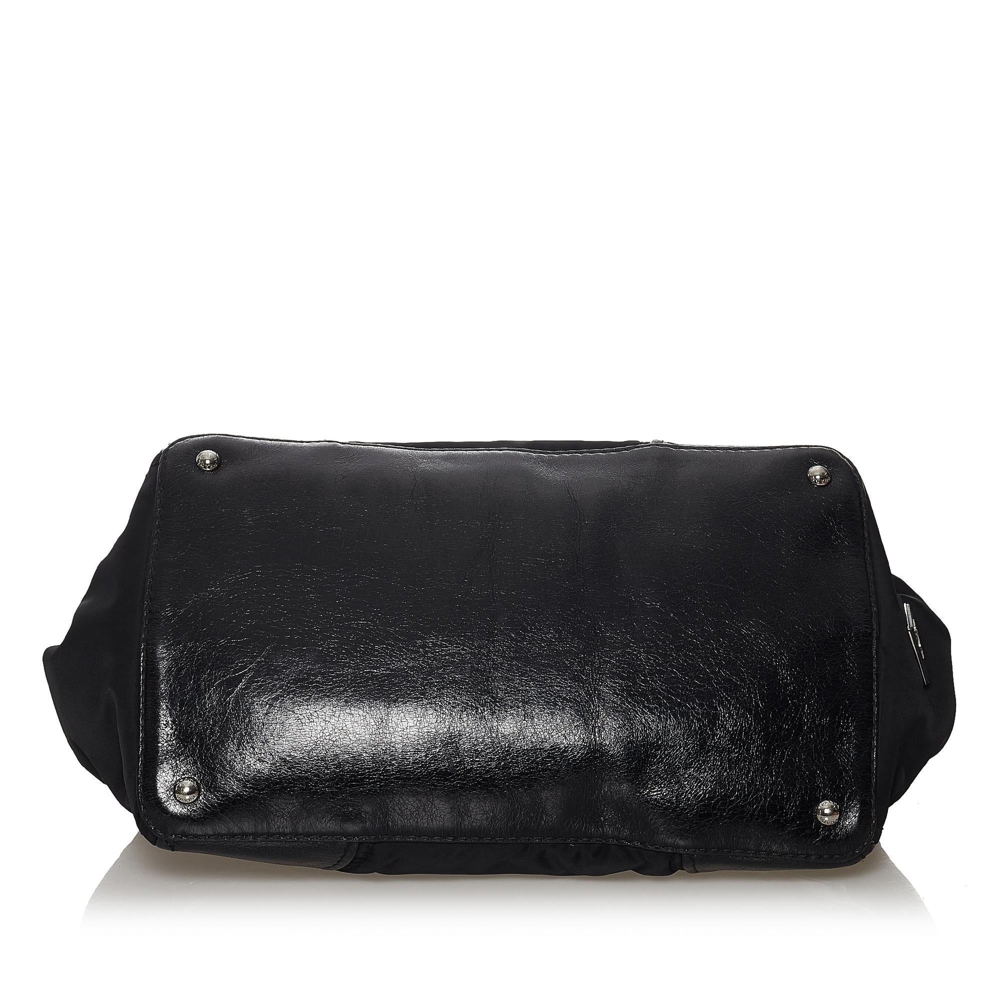 Prada Tessuto Shoulder Bag (SHG-34747)