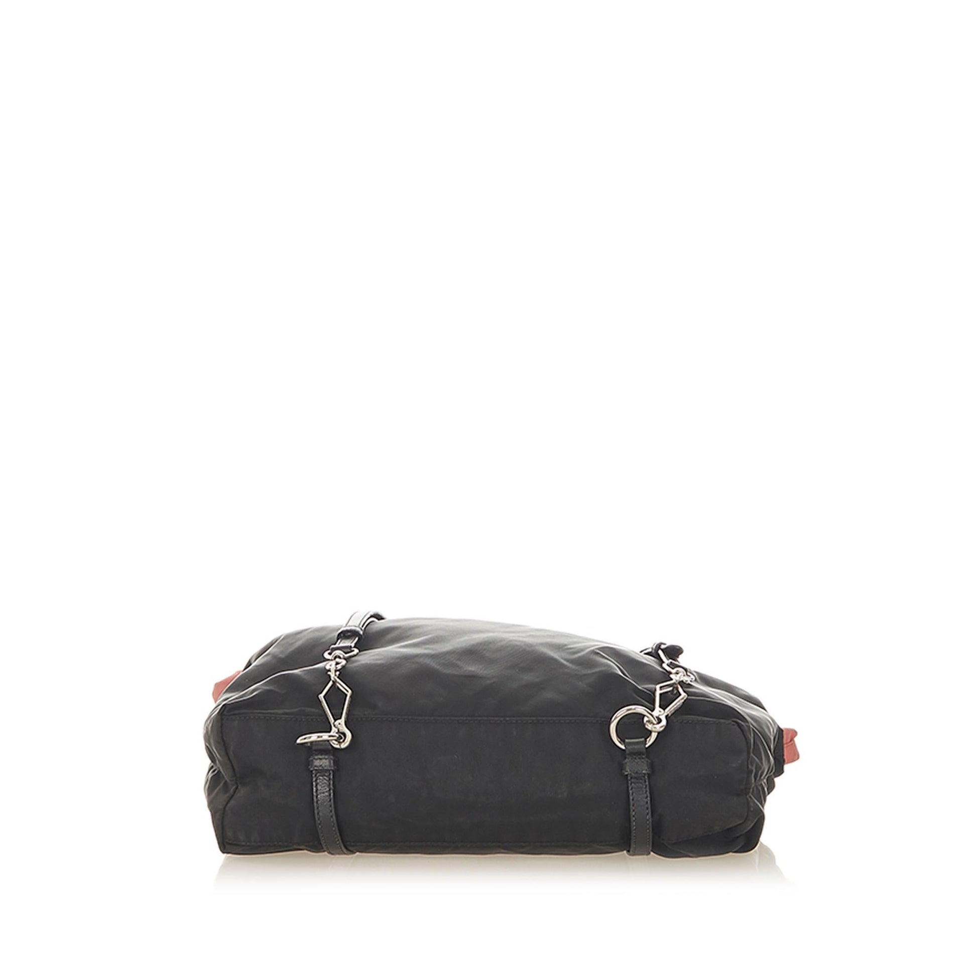 Prada Tessuto Shoulder Bag (SHG-36101)