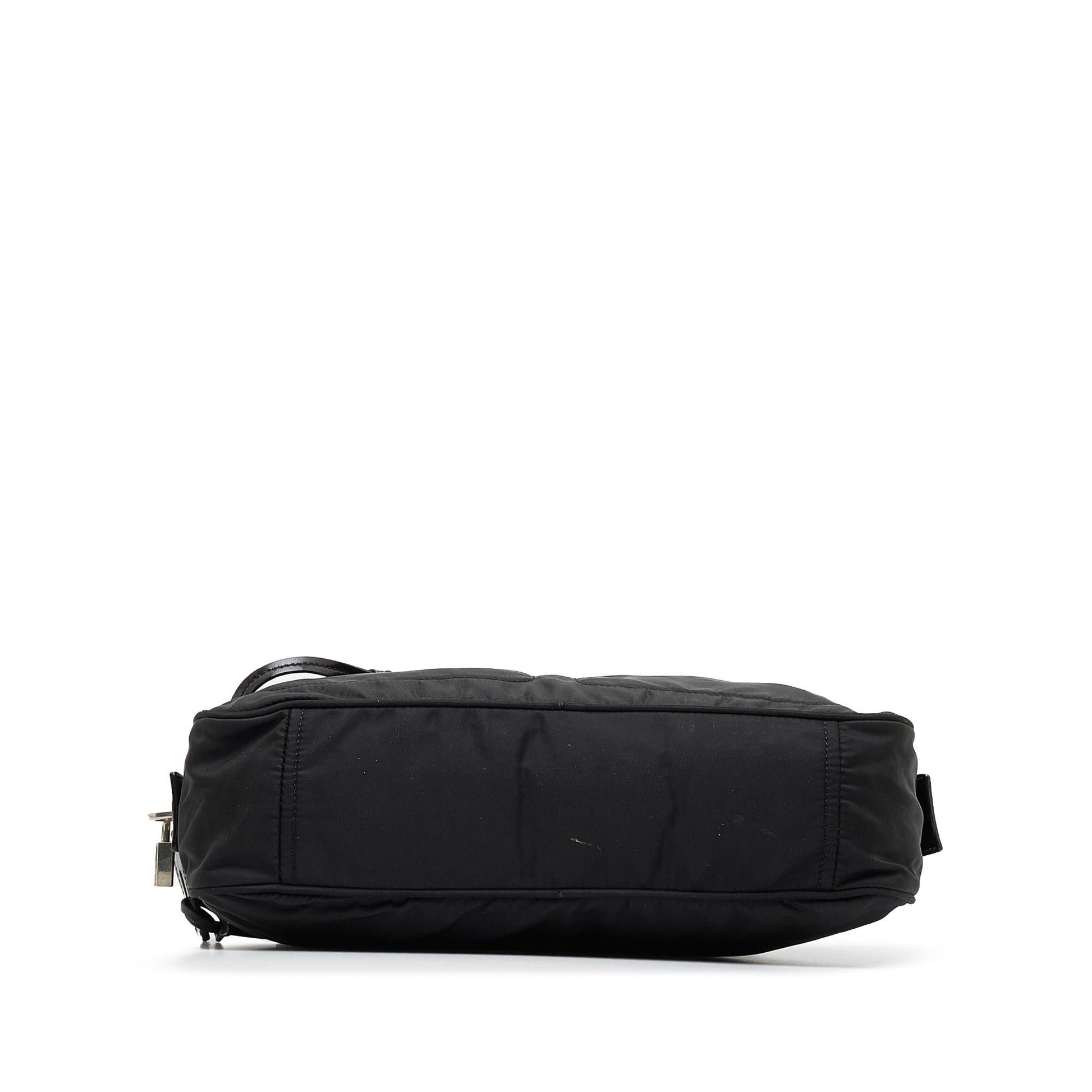 Prada Tessuto Shoulder Bag (SHG-G3rC3l)