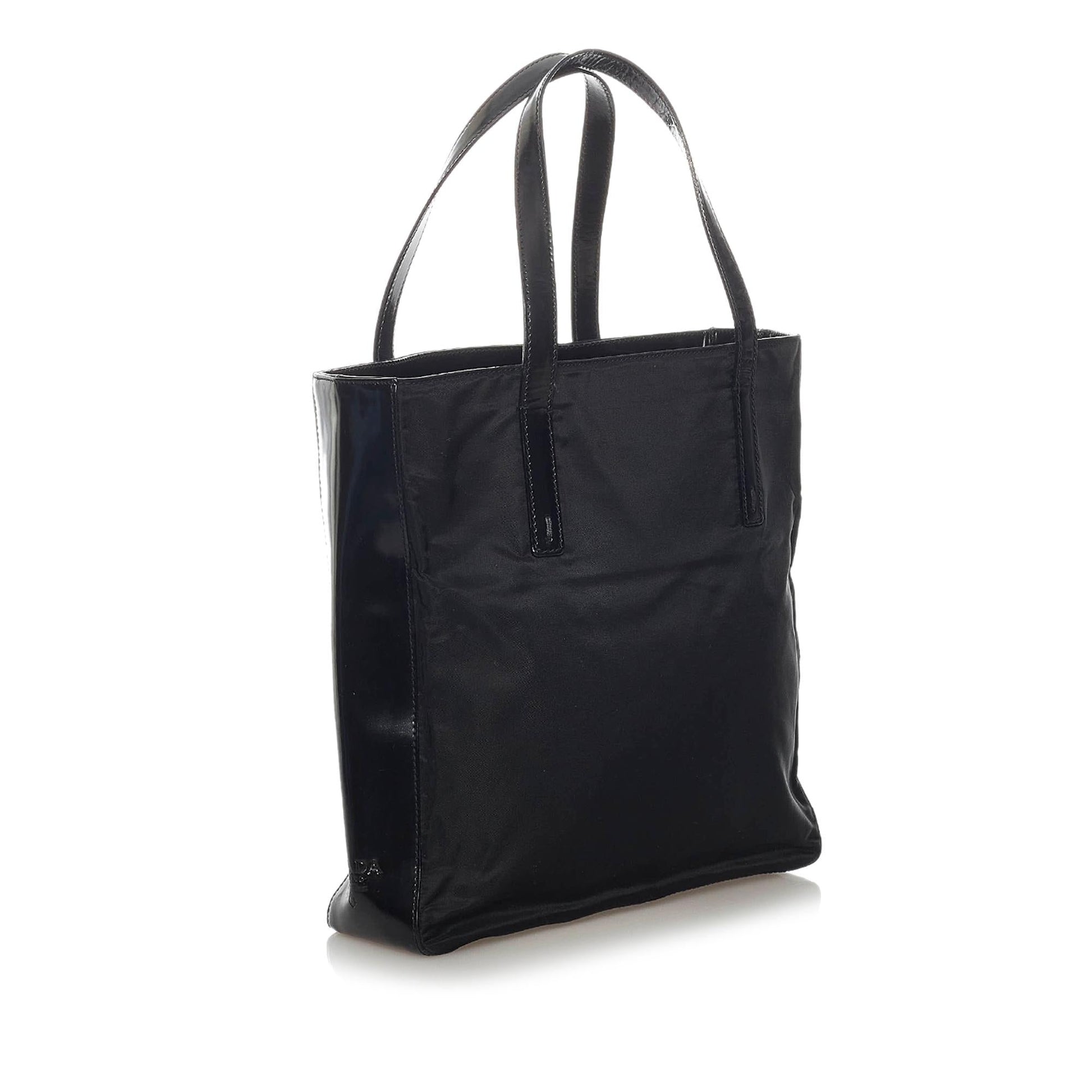 Prada Tessuto Tote Bag (SHG-36089)