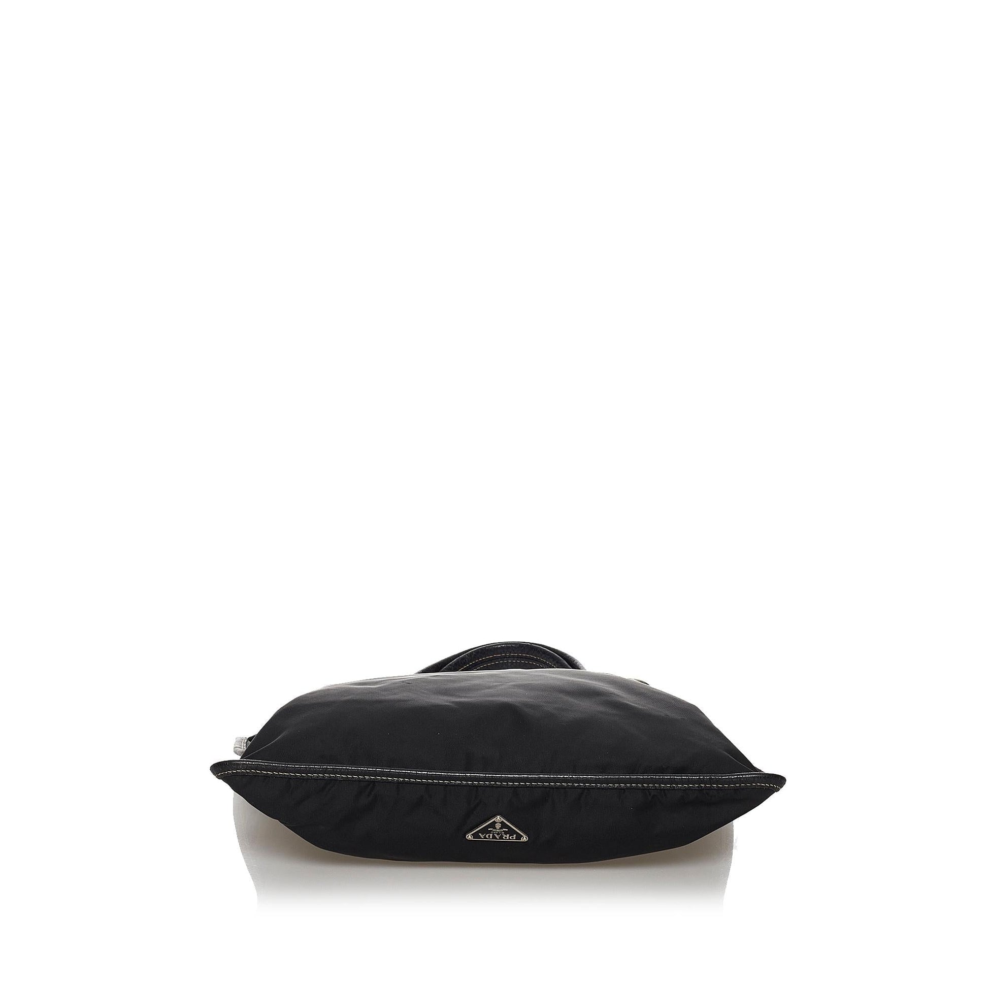 Prada Tessuto Tote Bag (SHG-36122)