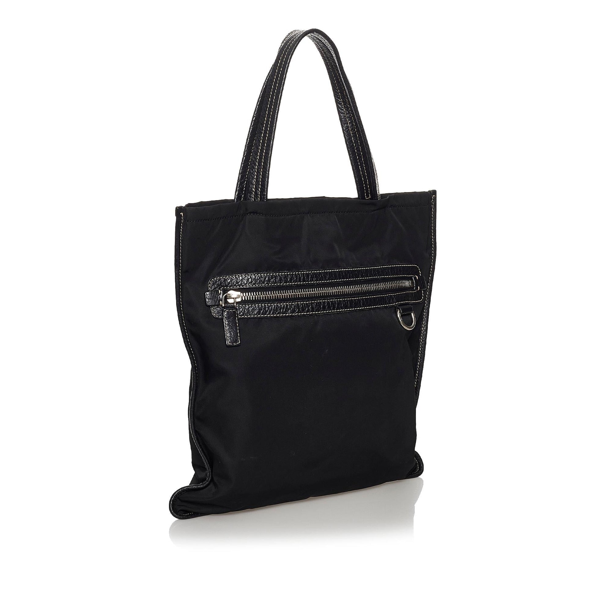 Prada Tessuto Tote Bag (SHG-36122)
