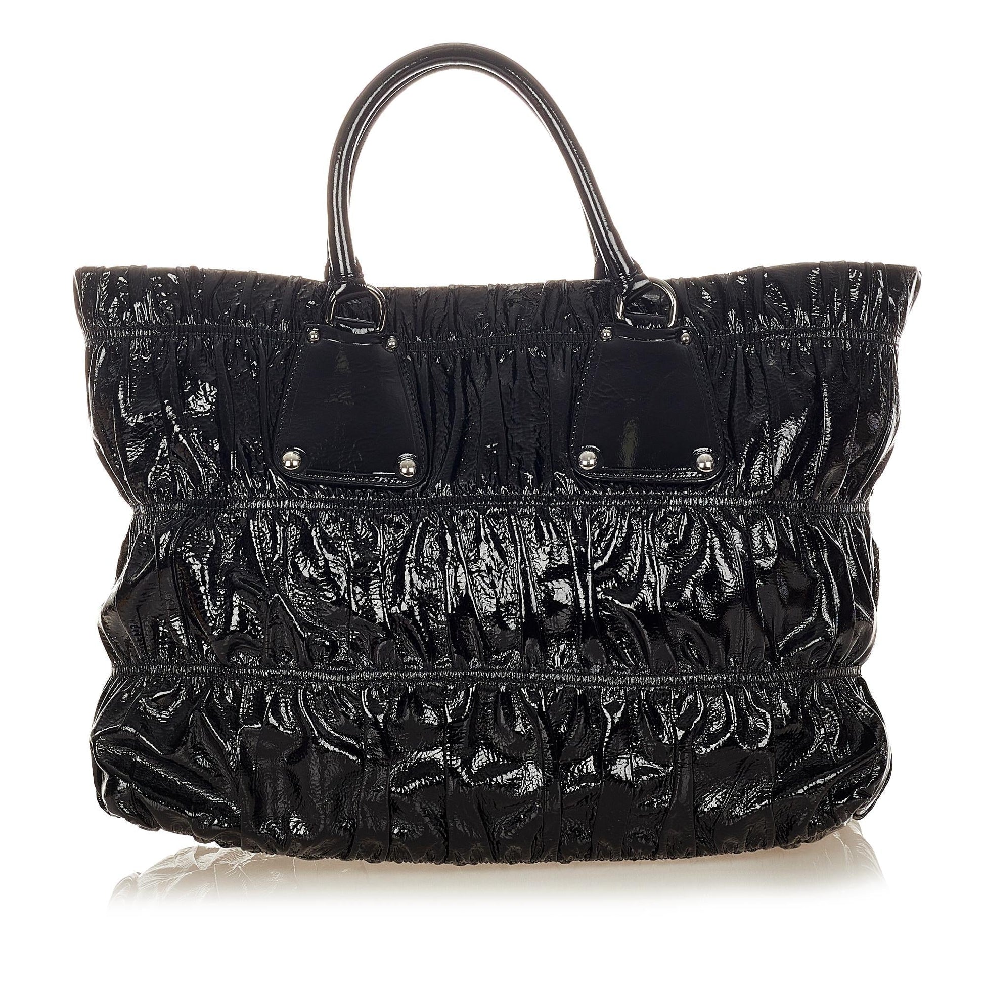 Prada Vernice Gaufre Tote Bag (SHG-26260)