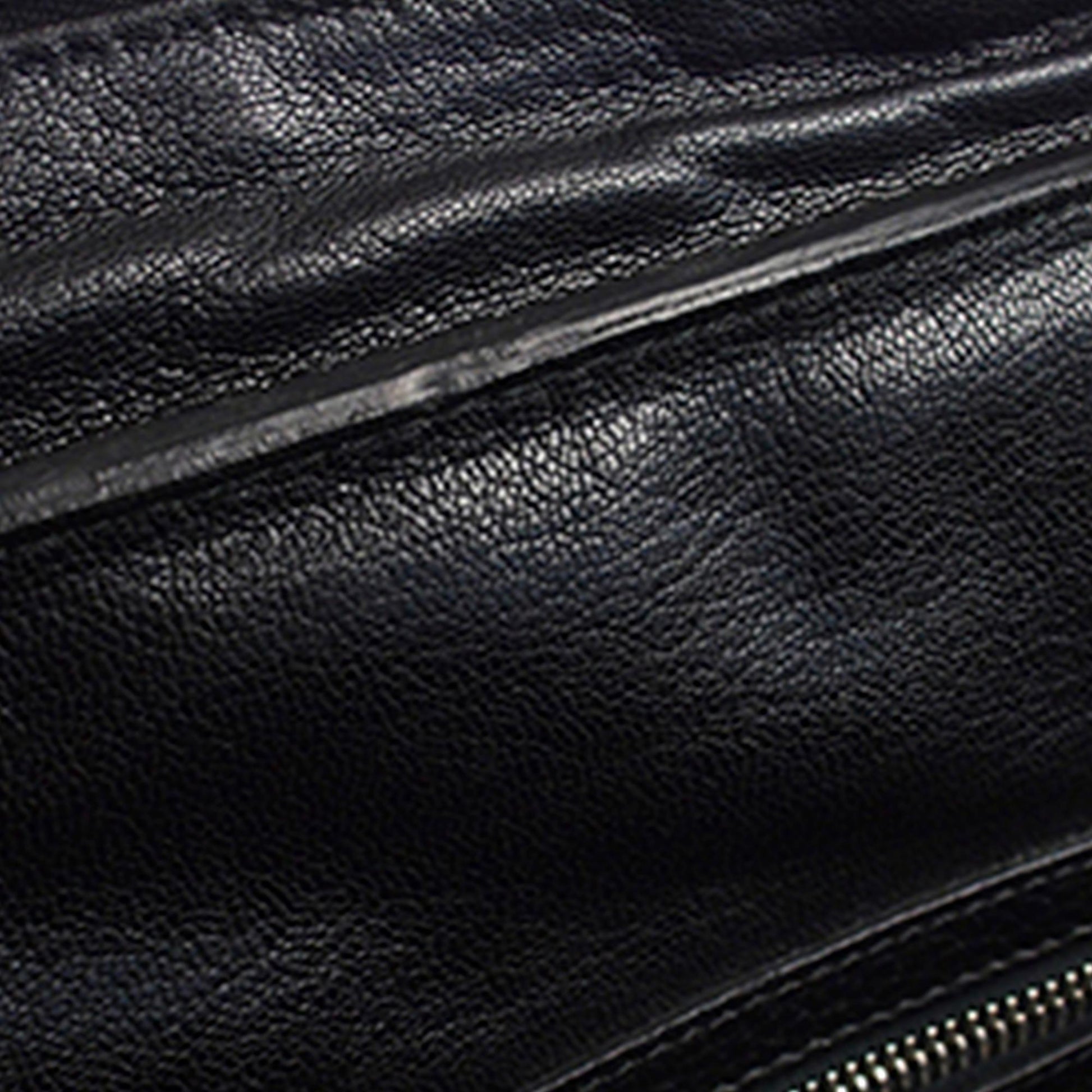 Prada Vitello Daino Business bag (SHG-36490)