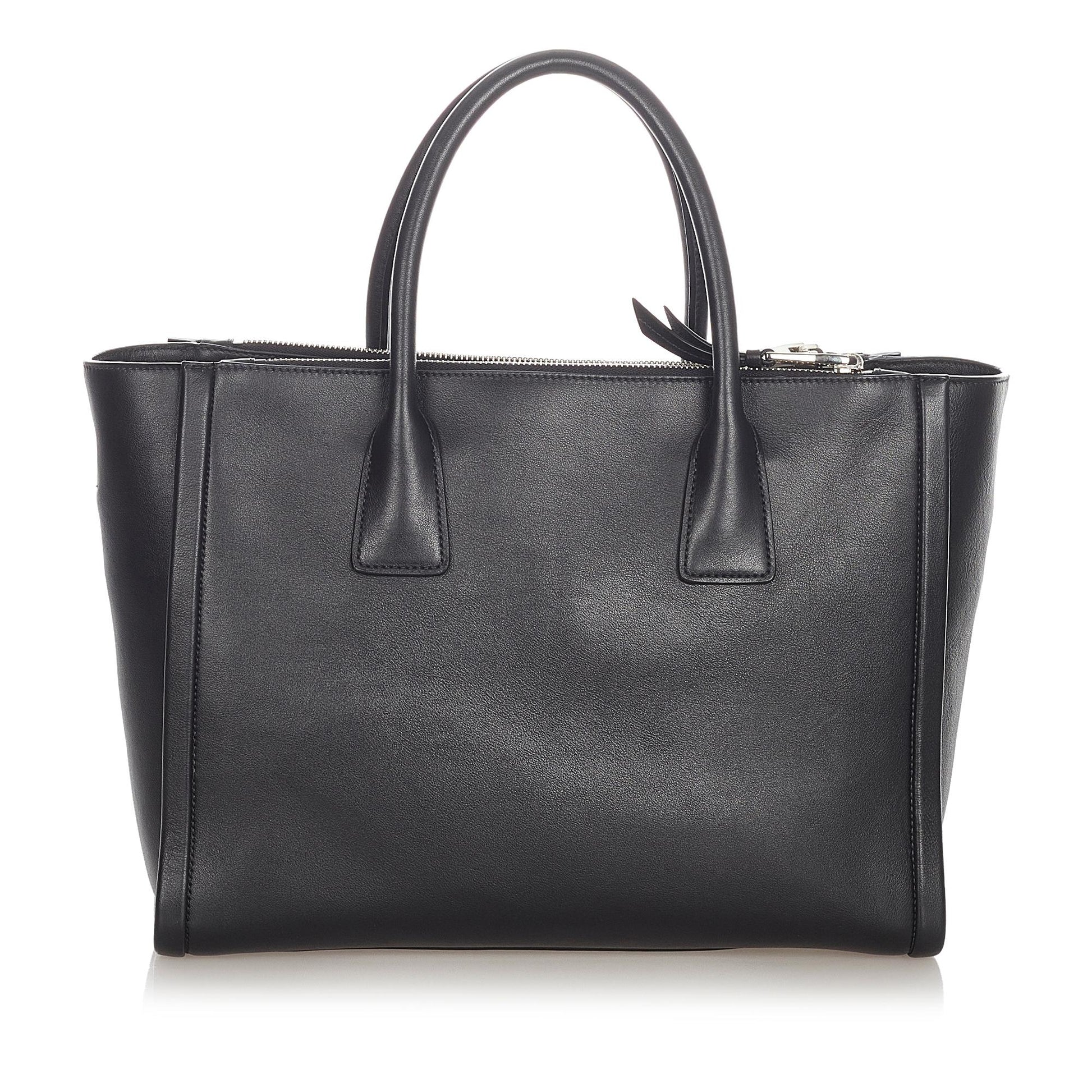 Prada Vitello Daino Concept Satchel (SHG-31550)