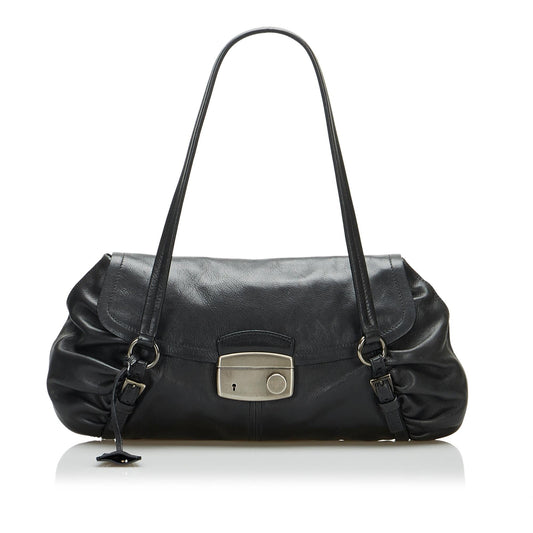 Prada Vitello Daino Easy Sound Lock Shoulder Bag (SHG-ZwaqYZ)