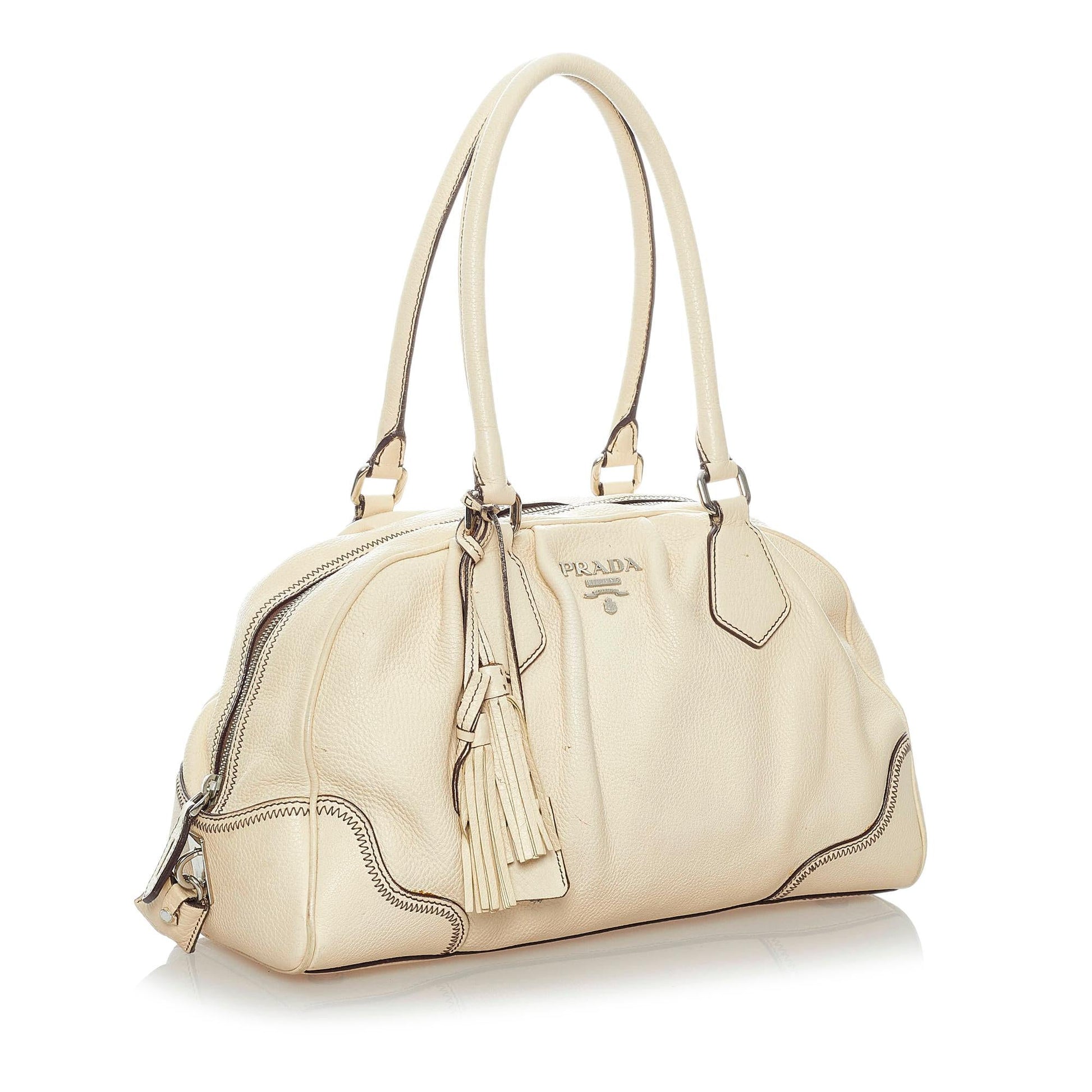 Prada Vitello Daino Handbag (SHG-31011)