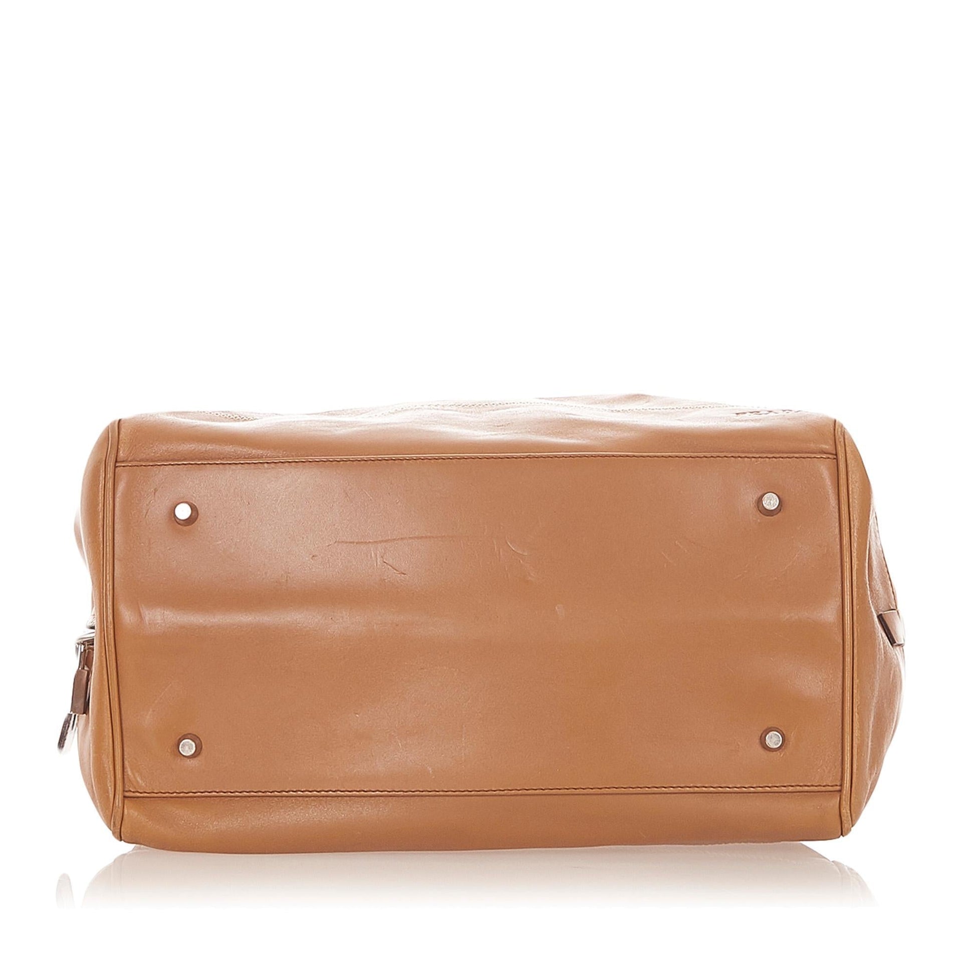 Prada Vitello Daino Satchel (SHG-19624)