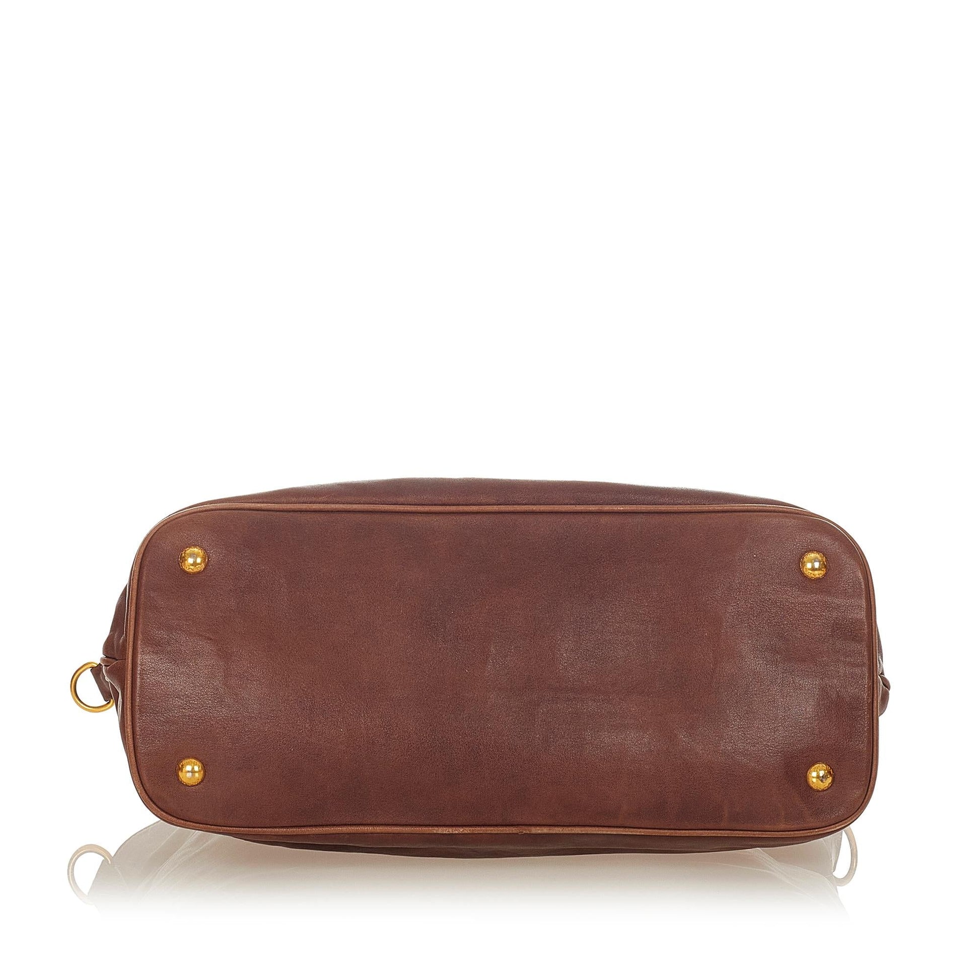 Prada Vitello Daino Satchel (SHG-26263)