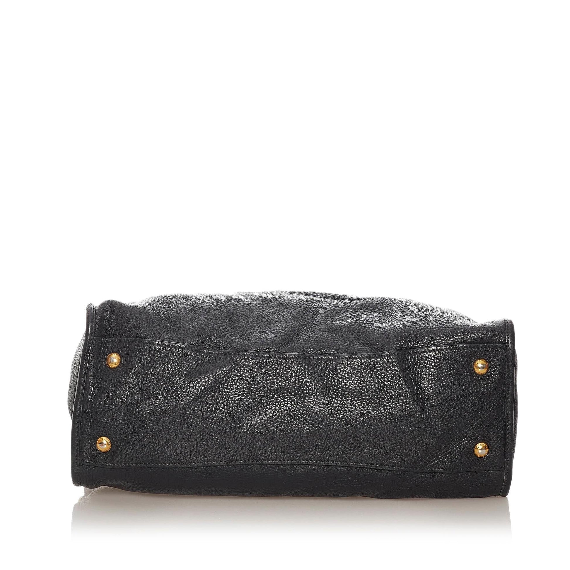 Prada Vitello Daino Satchel (SHG-28038)