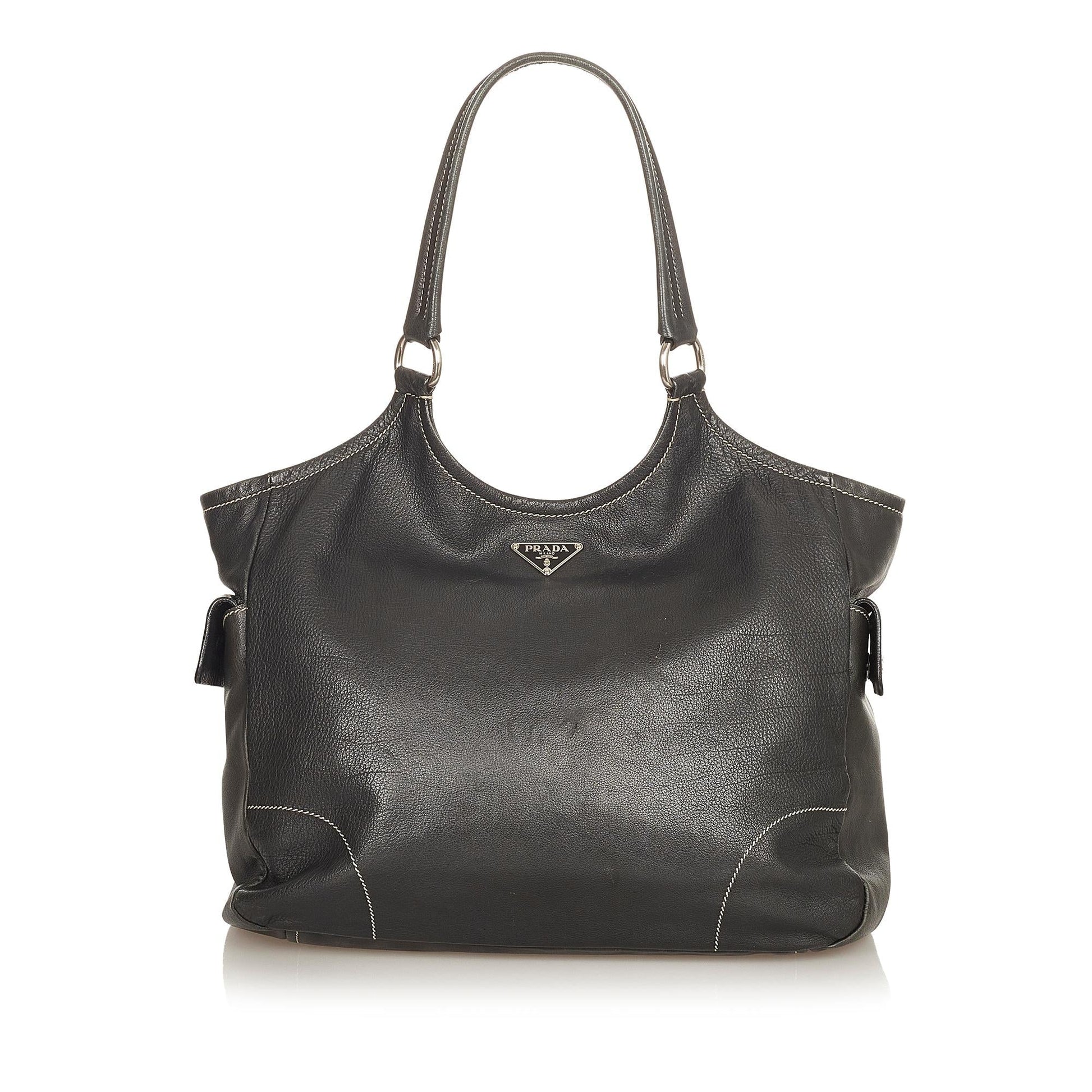 Prada Vitello Daino Shoulder Bag (SHG-24831)