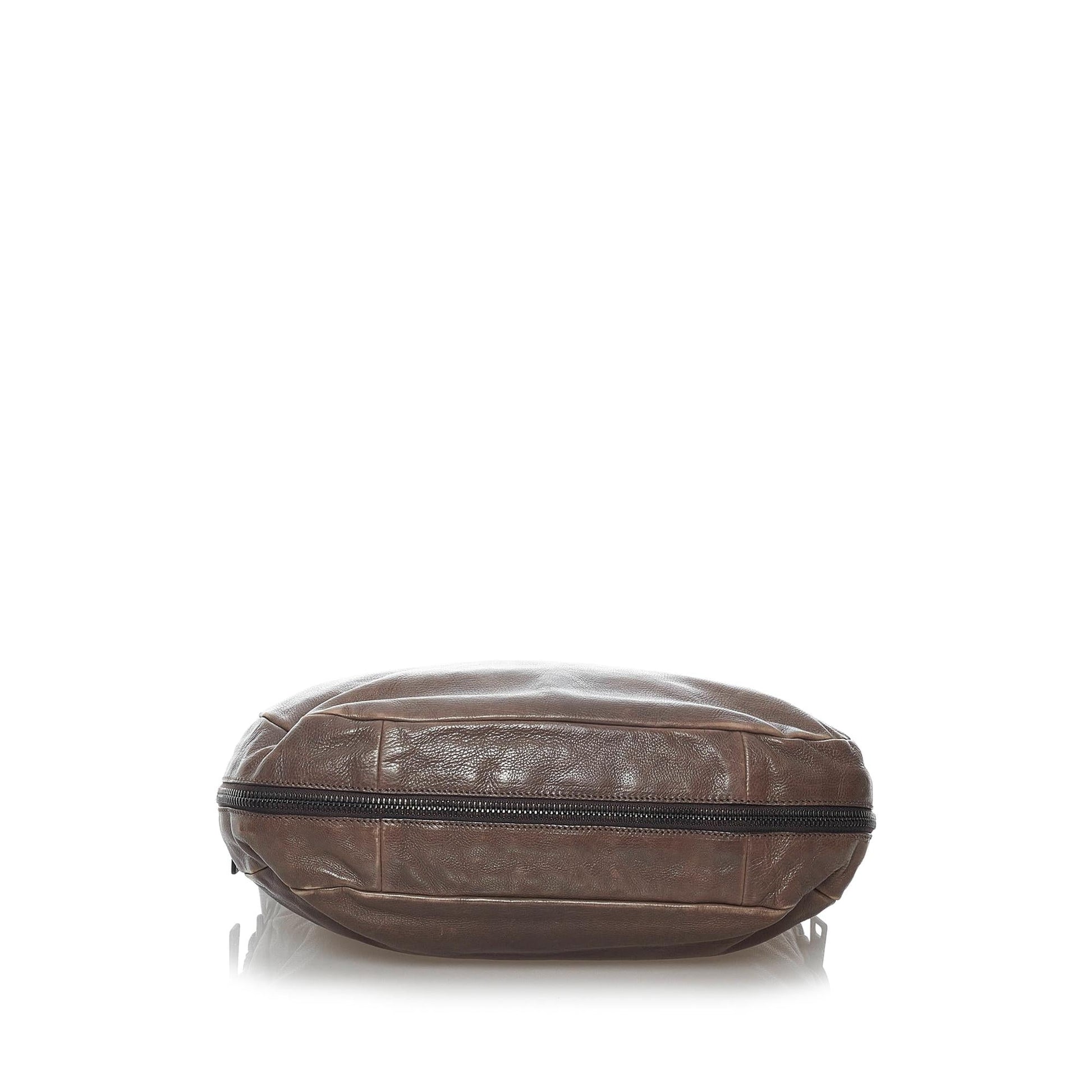 Prada Vitello Daino Shoulder Bag (SHG-30277)