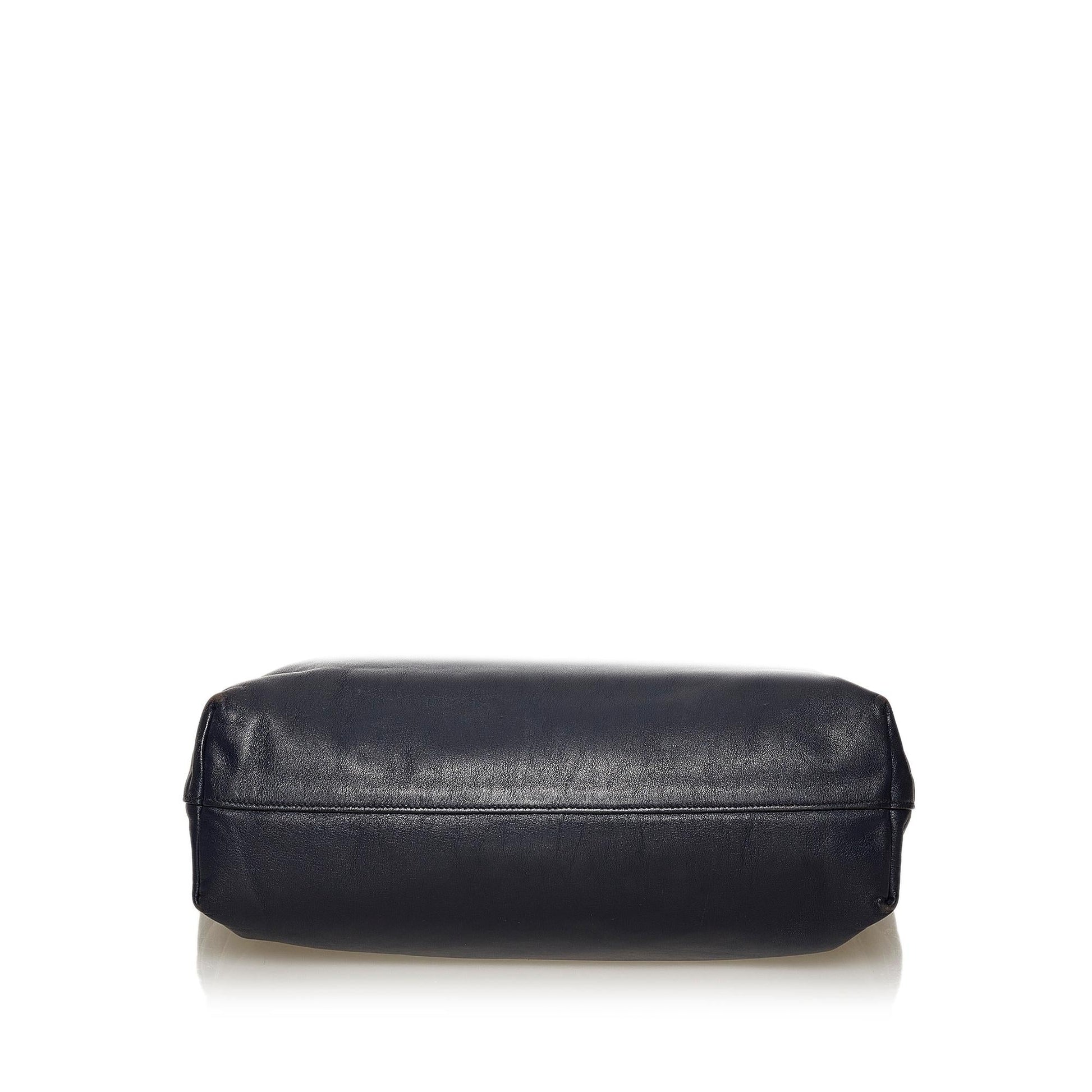 Prada Vitello Daino Tote Bag (SHG-29181)