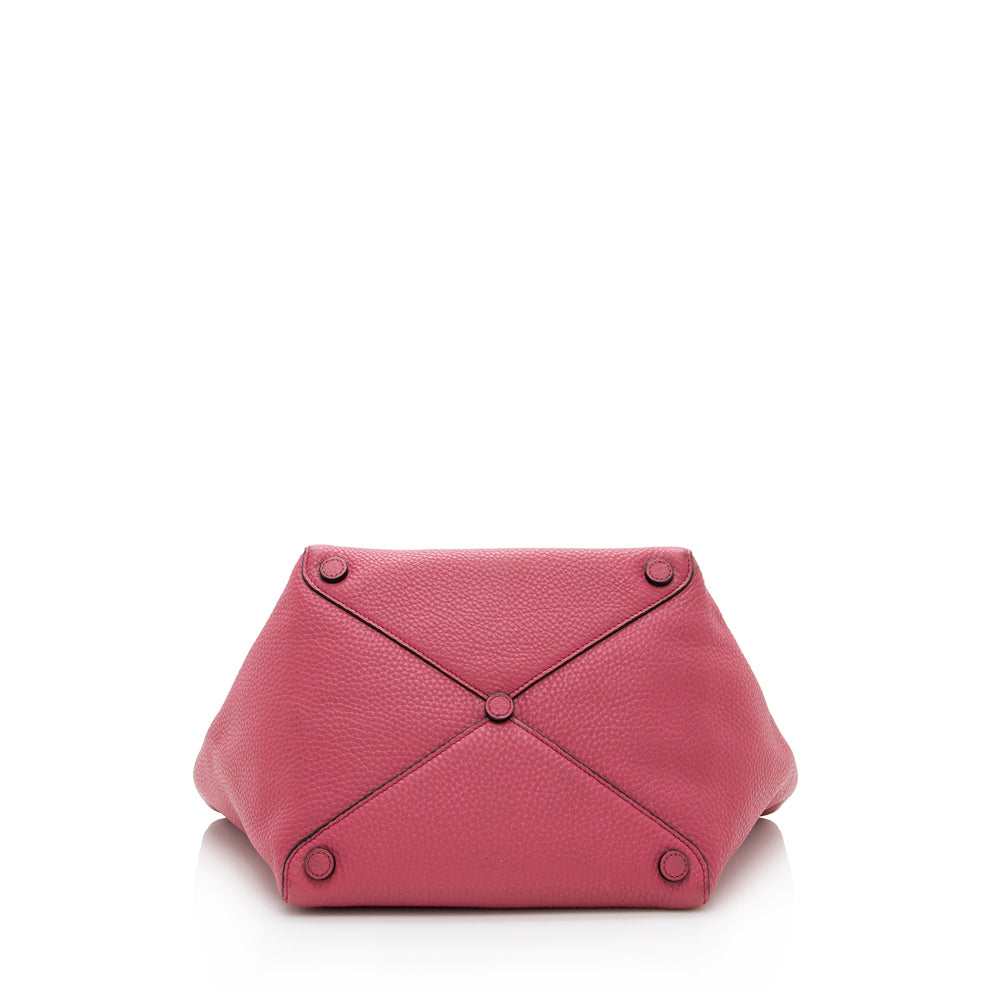 Prada Vitello Daino Tote (SHF-17828)