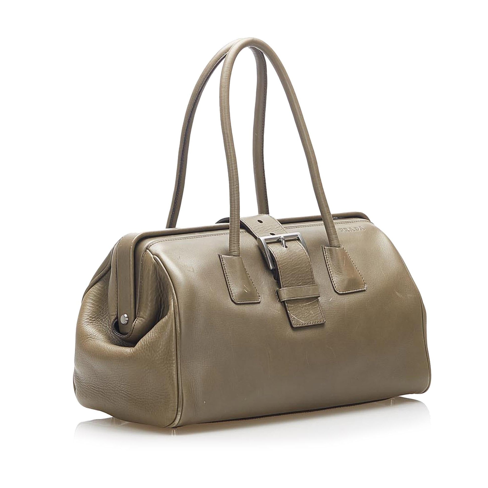 Prada Vitello Fibbia Handbag (SHG-22324)