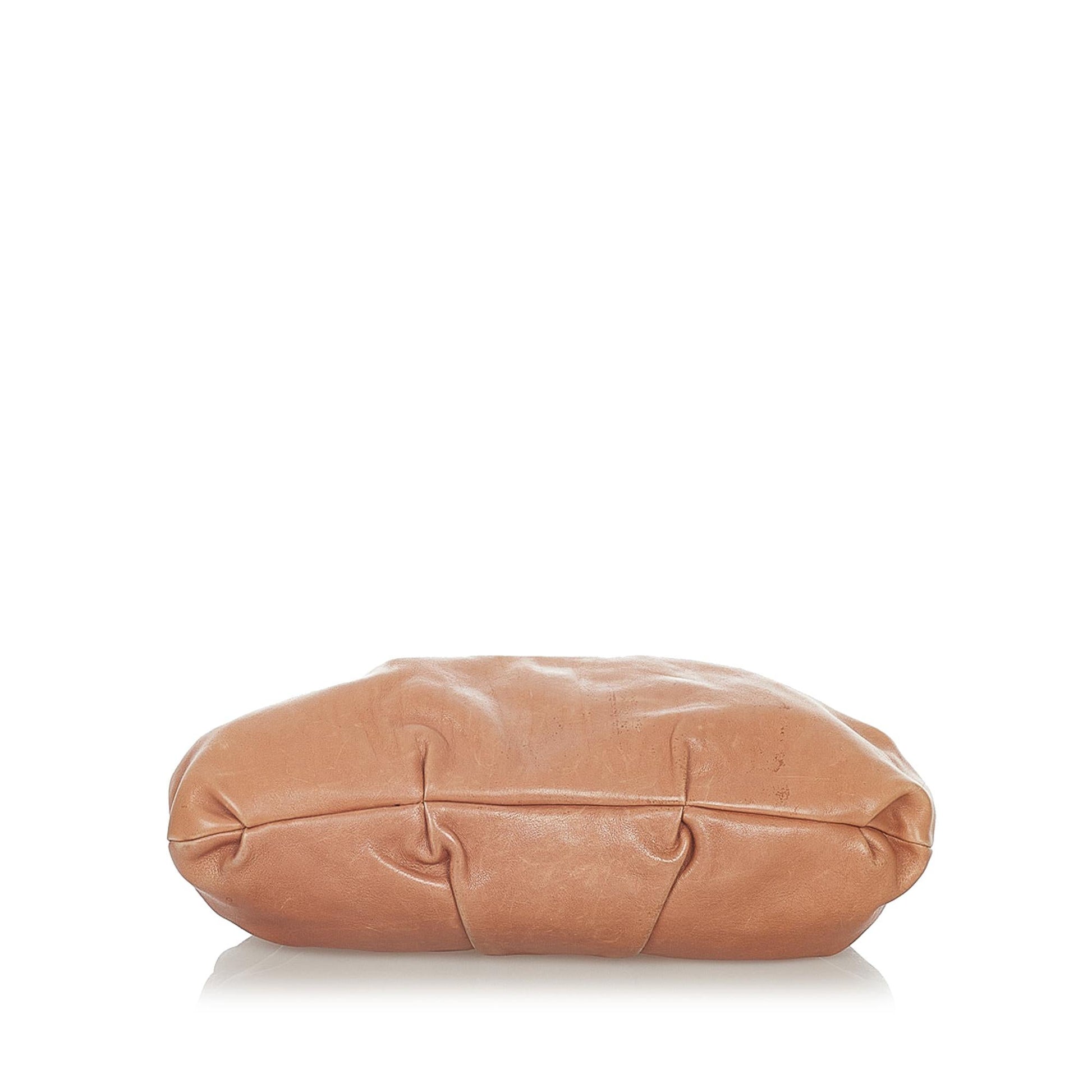 Prada Vitello Shine Shoulder Bag (SHG-31869)