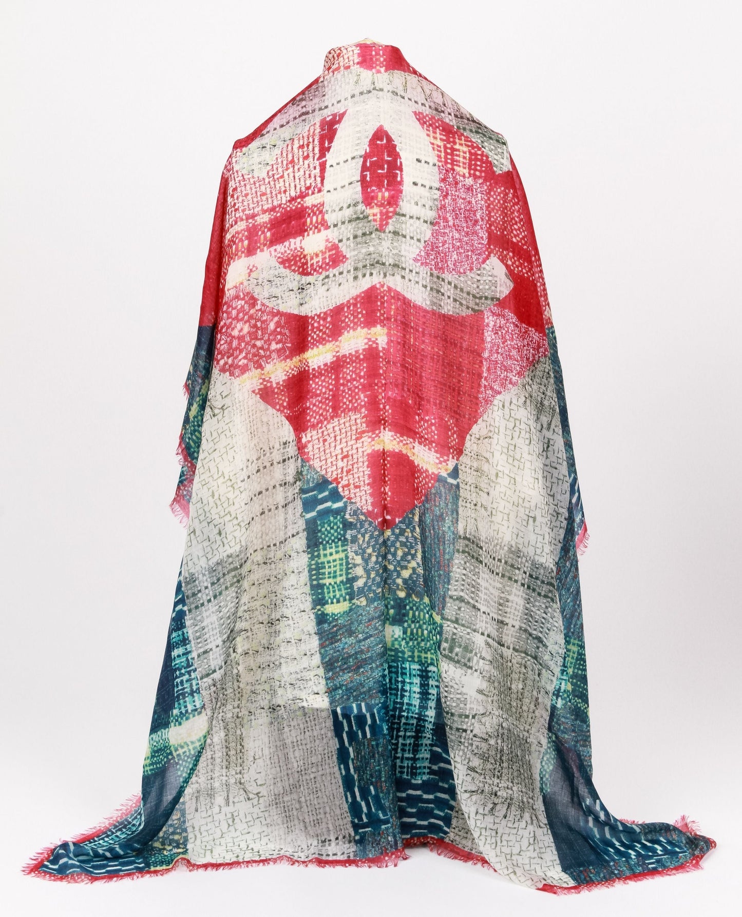 Chanel new tweed print red/green cashmere