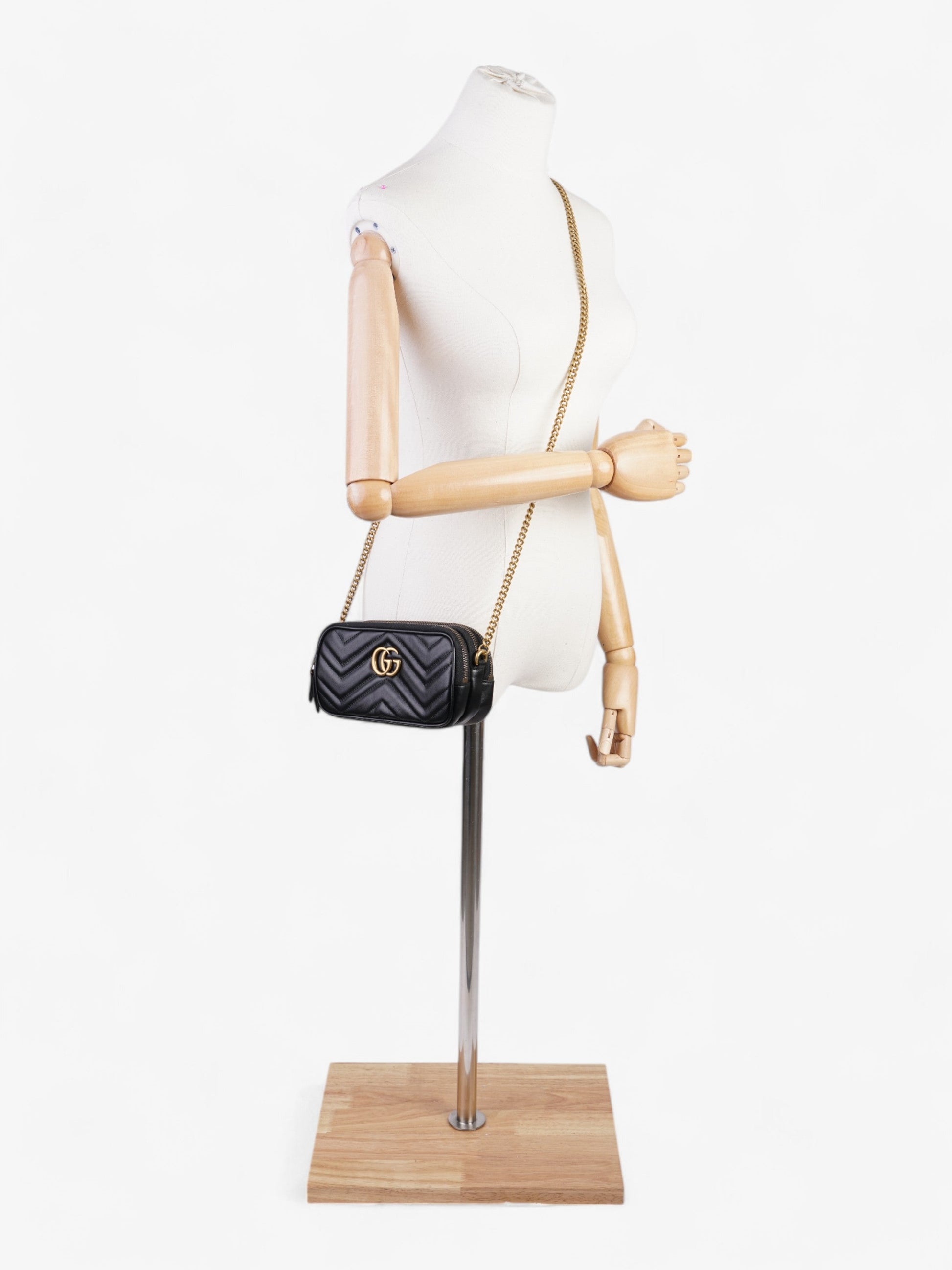 Gucci marmont bag Black Leather