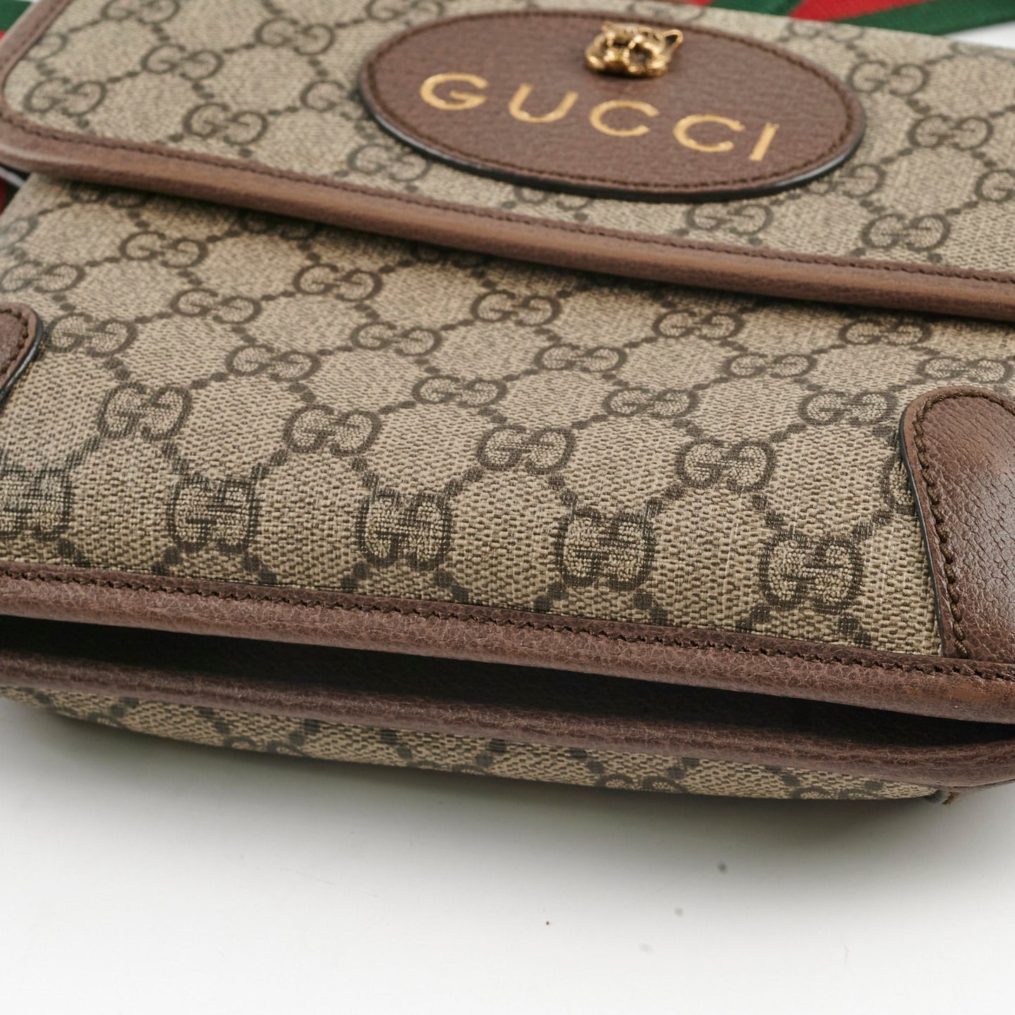 Gucci Neo  Supreme Messenger Bag