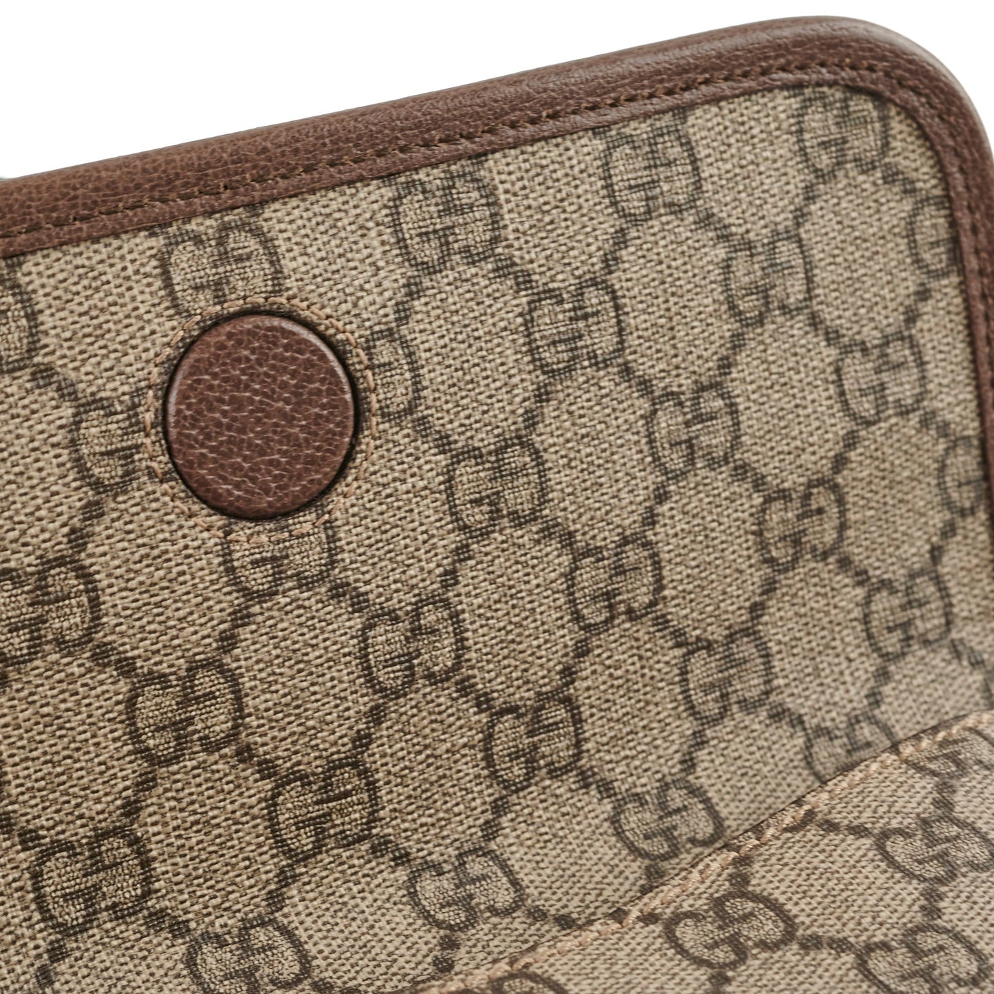 Gucci Neo  Supreme Messenger Bag