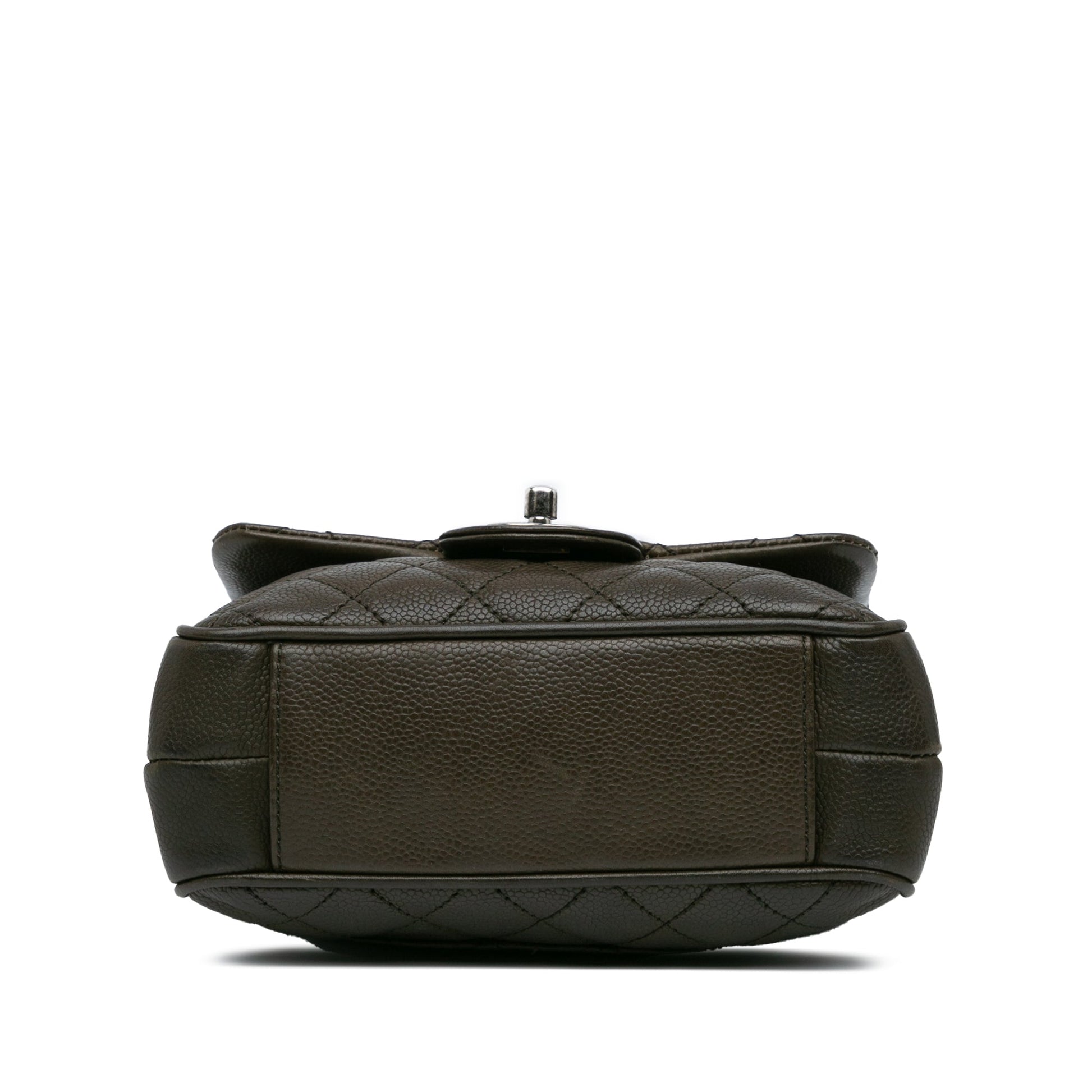 Chanel Crossbody Bag - Lynora Bags