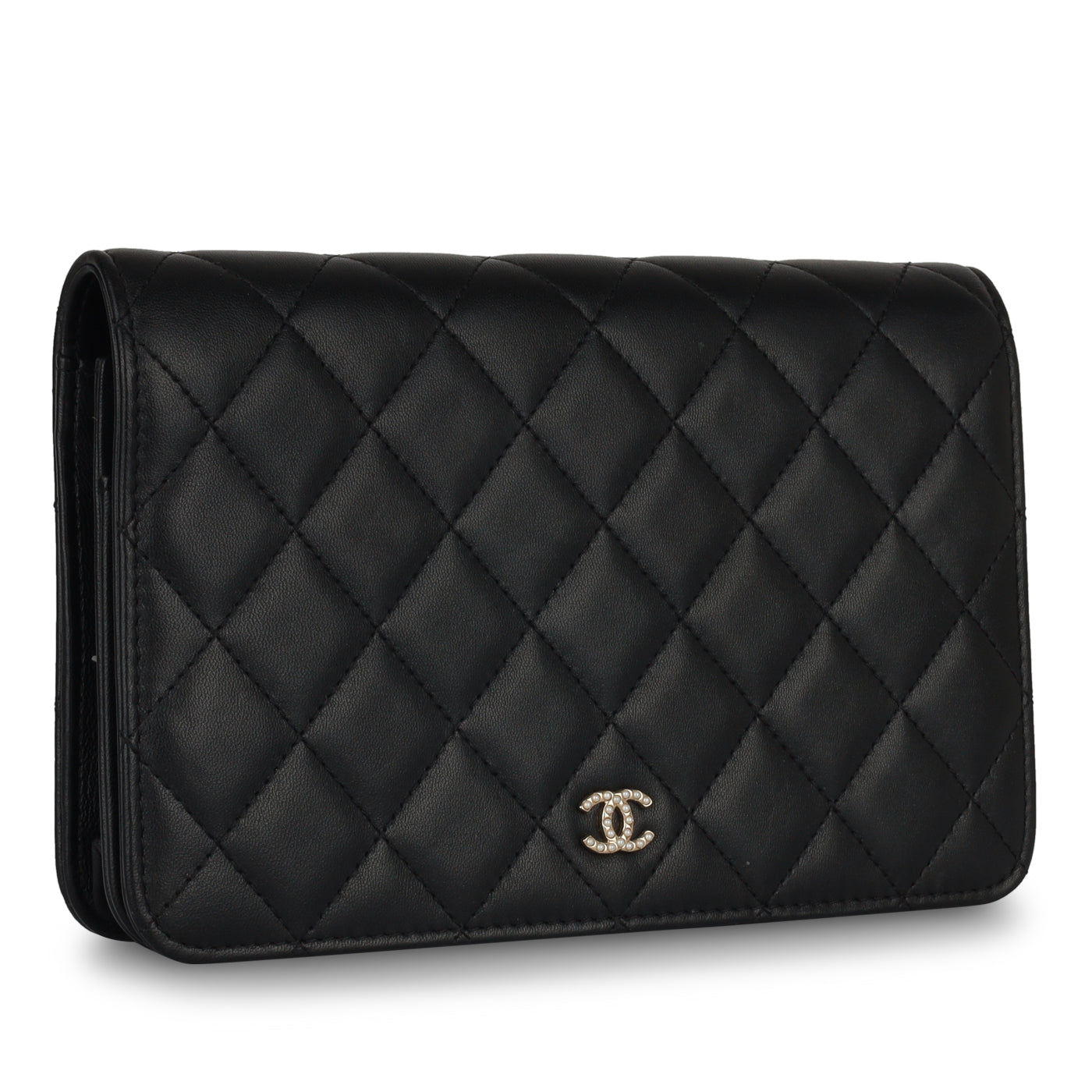 Chanel Pearl WOC