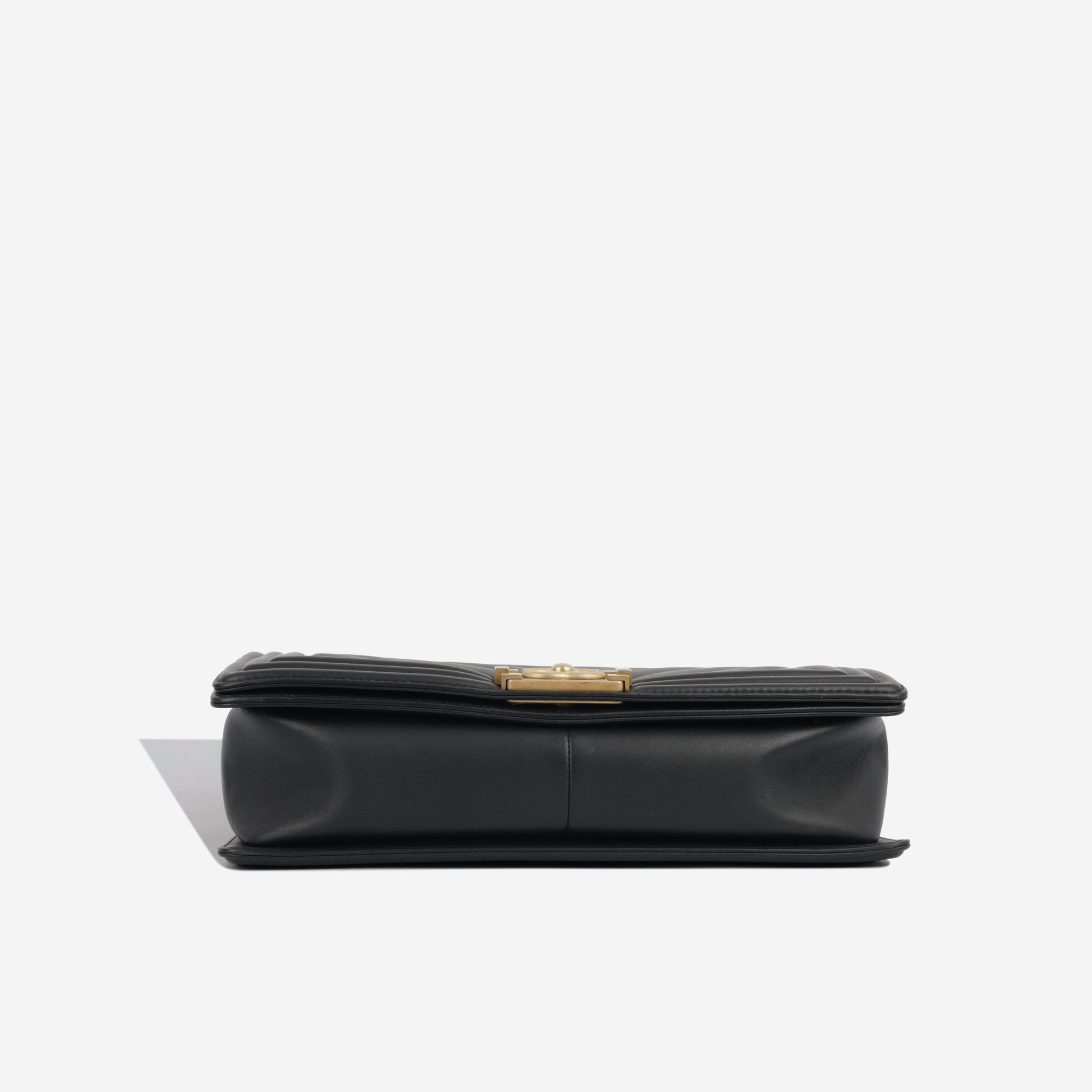 Chanel Boy Bag - New Medium