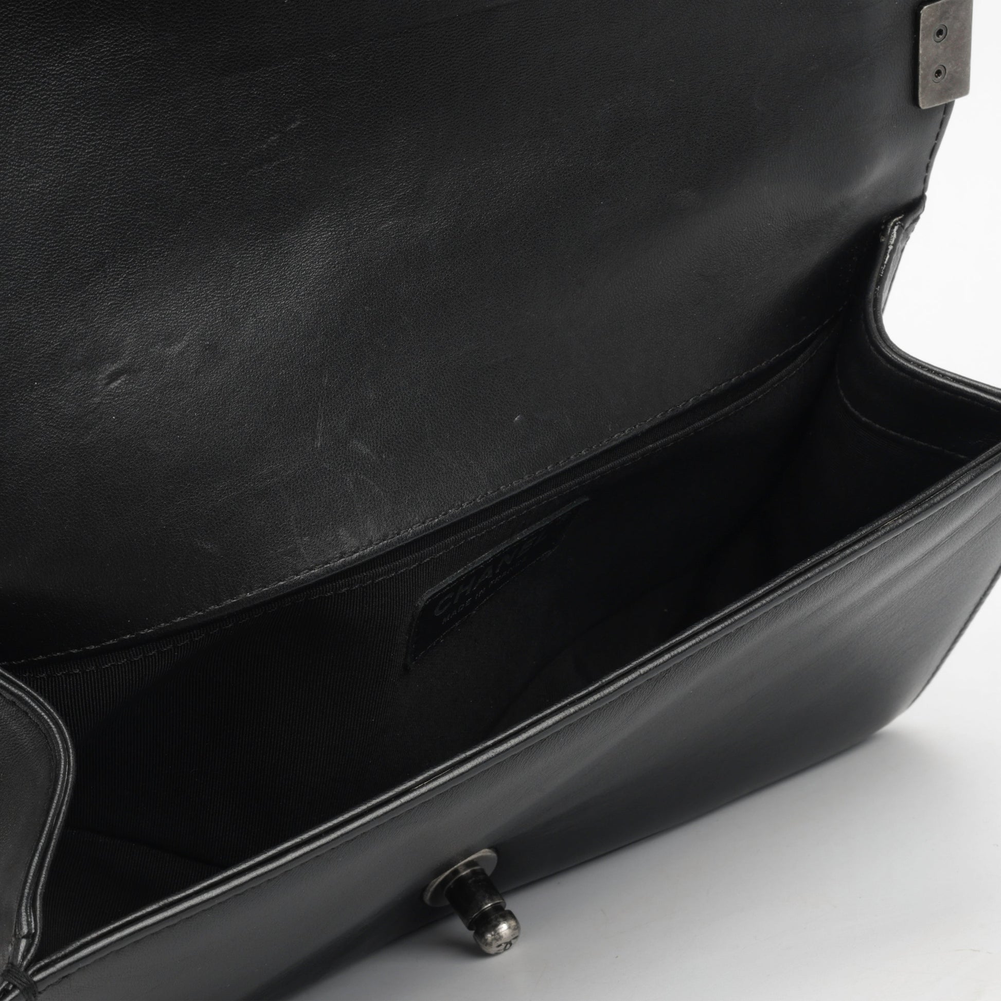 Chanel Boy Bag - Old Medium