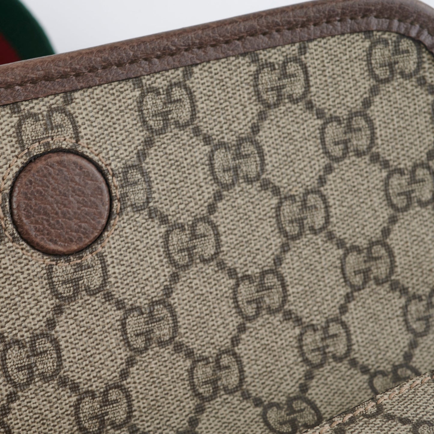 Gucci Neo  Supreme Messenger Bag