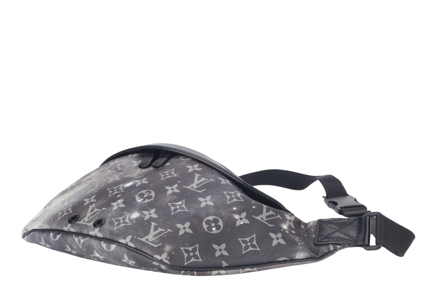 LOUIS VUITTON GALAXY DISCOVERY ( ) CANVAS MONOGRAM BLACK BUMBAG BLACK HARDWARE WITH DUST COVER