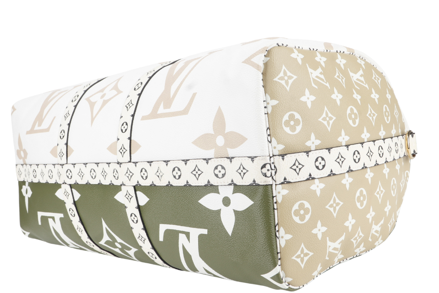 LOUIS VUITTON KEEPALL BANDOULIERE 50 ( ) KHAKI BEIGE GIANT MONOGRAM GOLD HARDWARE WITH STRAPS, PADLOCK, KEYS, DUST COVER AND BOX Handbag