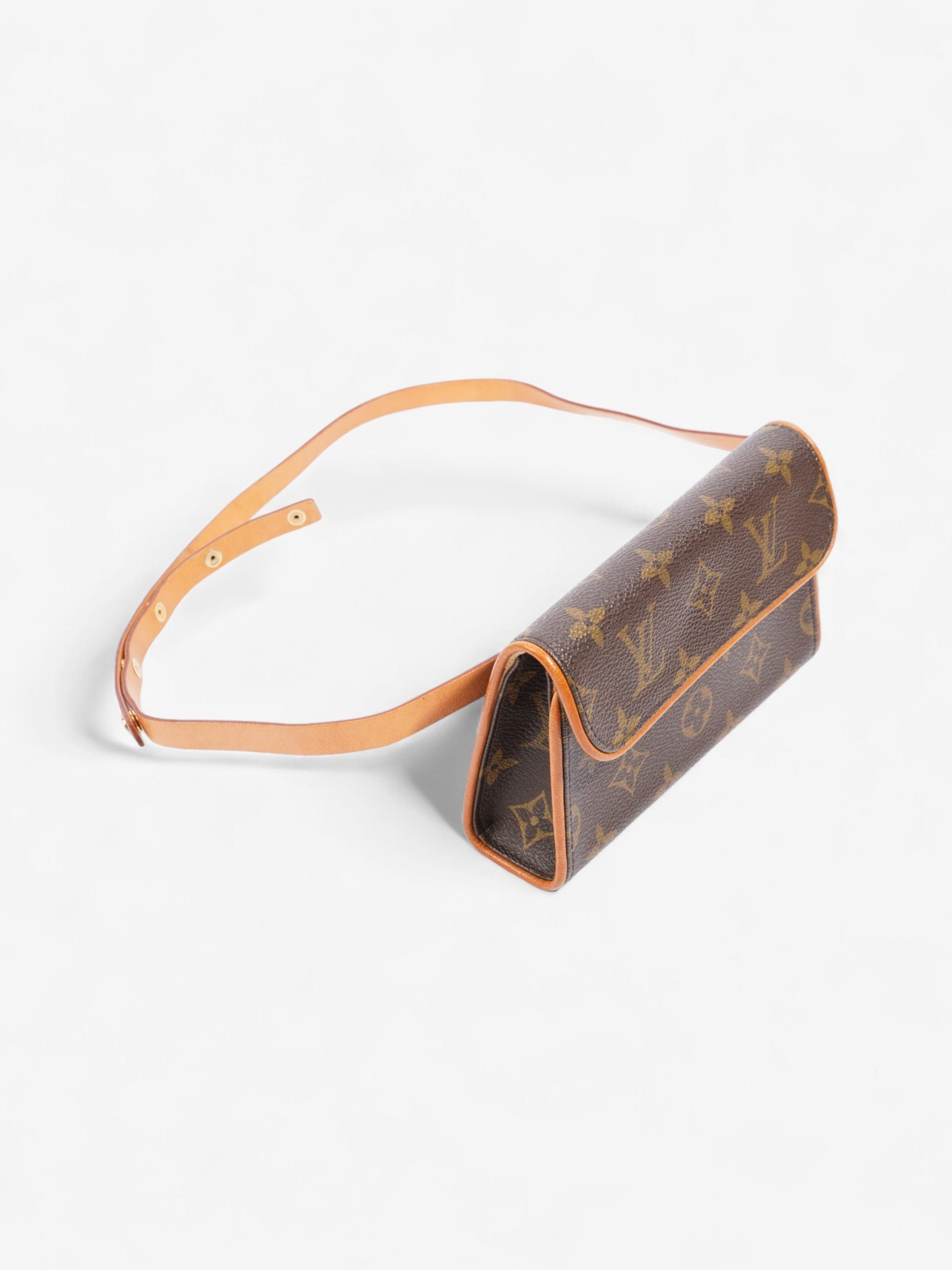 Louis Vuitton Pochette Florentine Monogram Coated Canvas