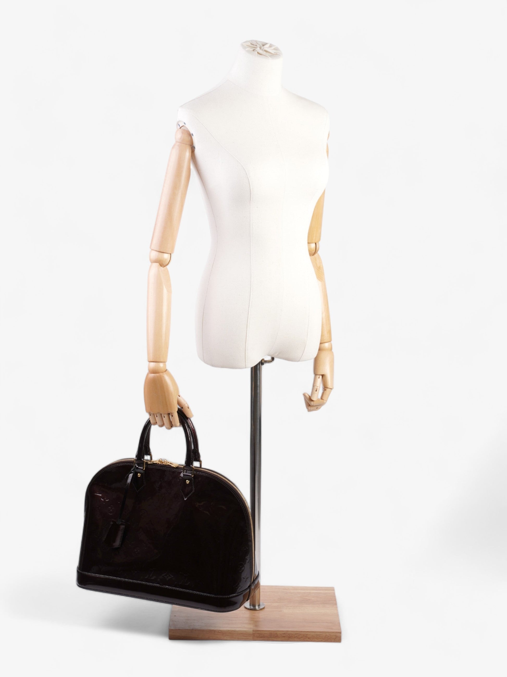 Louis Vuitton Alma GM Amarante Vernis Leather