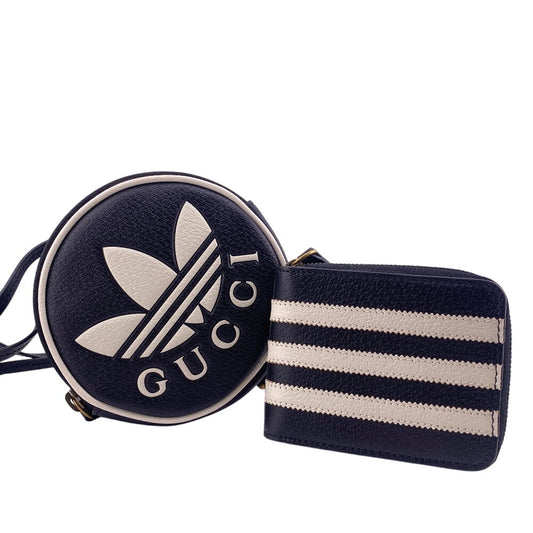 GUCCI Coin case 721903 leather black Trefoil Leather Shoulder Pouch